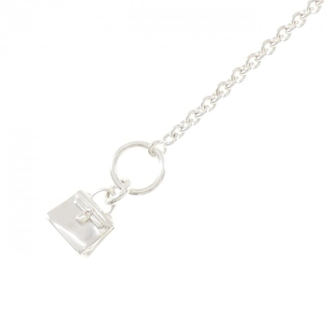 Hermes Amulette Birkin Bracelet: --- Catalog ---Category: SizeLength: 17.5cm / 6.88''Category: DesignType: Charm braceletGender: WomenMaterial: Silver 925Category: GeneralBrand: Hermes--- Item List ---Section: ConditionRanking: Rank 