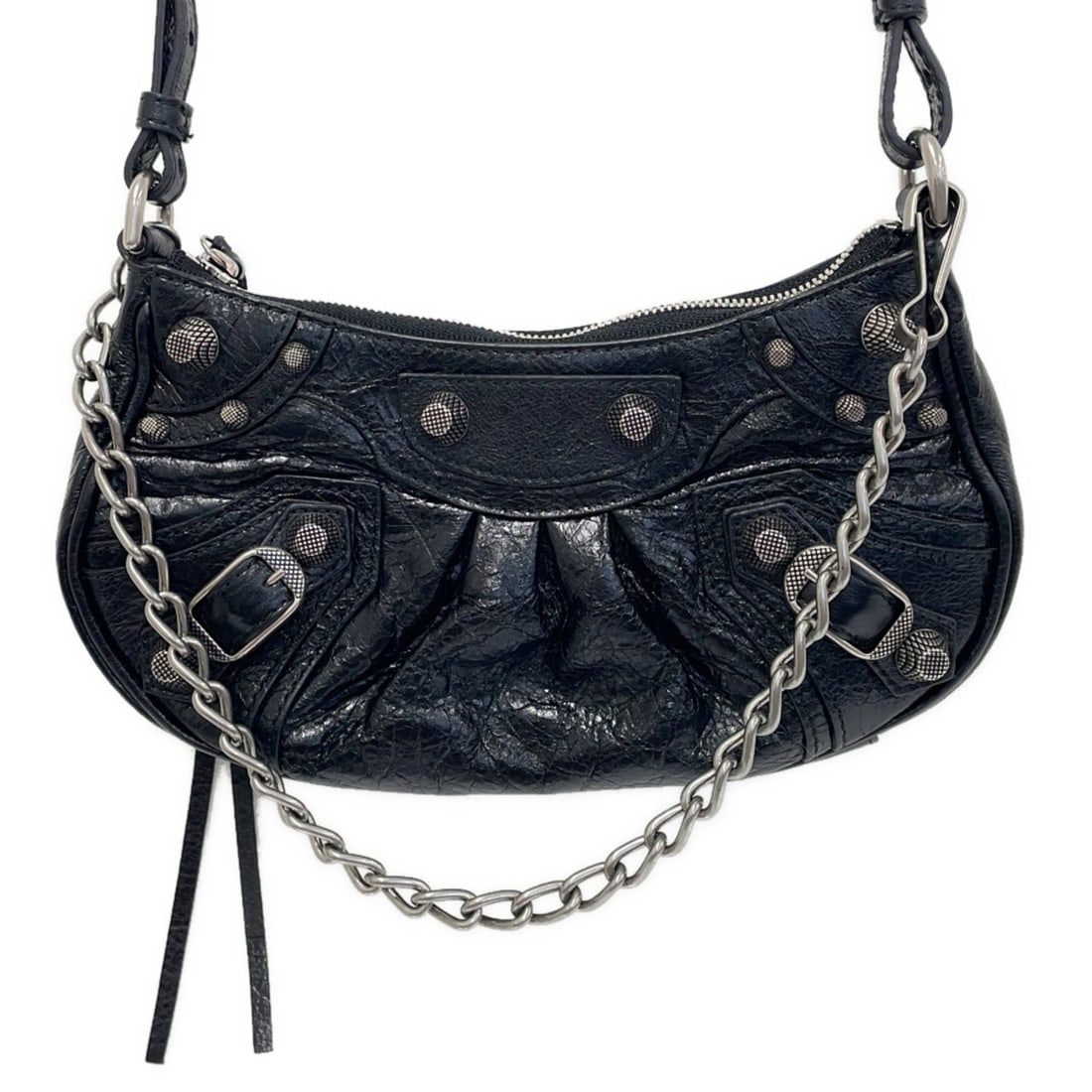 BALENCIAGA Le Cagoule Mini 2-way Chain Shoulder Bag 695814 Black Women's: --- Catalog ---Category: SizeSize (HxWxD): 10cm x 21cm x 4cm / 3.93'' x 8.26'' x 1.57''Category: DesignType: Shoulder bagColor: BlackGender: WomenCategory: GeneralBrand: Balenciaga--- Item List ---Sec