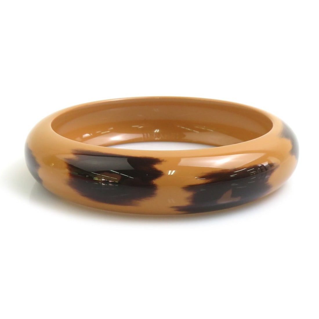 Hermes HERMES Bangle, Lacquered Wood, Camel Brown, Women's r11354a: --- Catalog ---Category: SizeLength: 19.5cm / 7.67''Category: DesignType: BangleColor: Brown, CamelGender: WomenMaterial: Lacquer, WoodCategory: GeneralBrand: HermesCountry of Origin: Vietnam--- Item 
