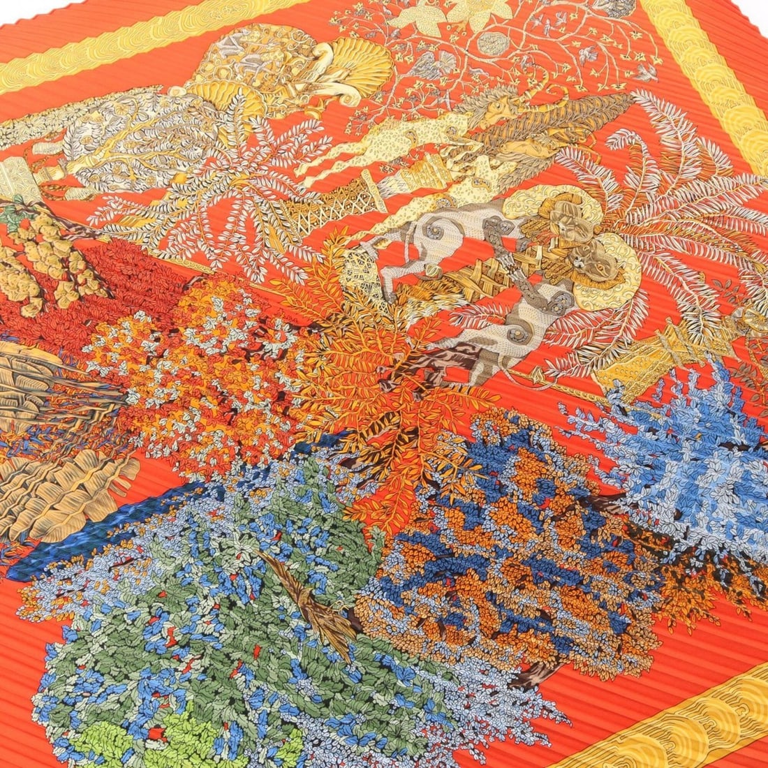 Hermes Carre Plissé Les Legendes de l'Arbre pleated scarf/muffler, silk, women's, red/multicolor