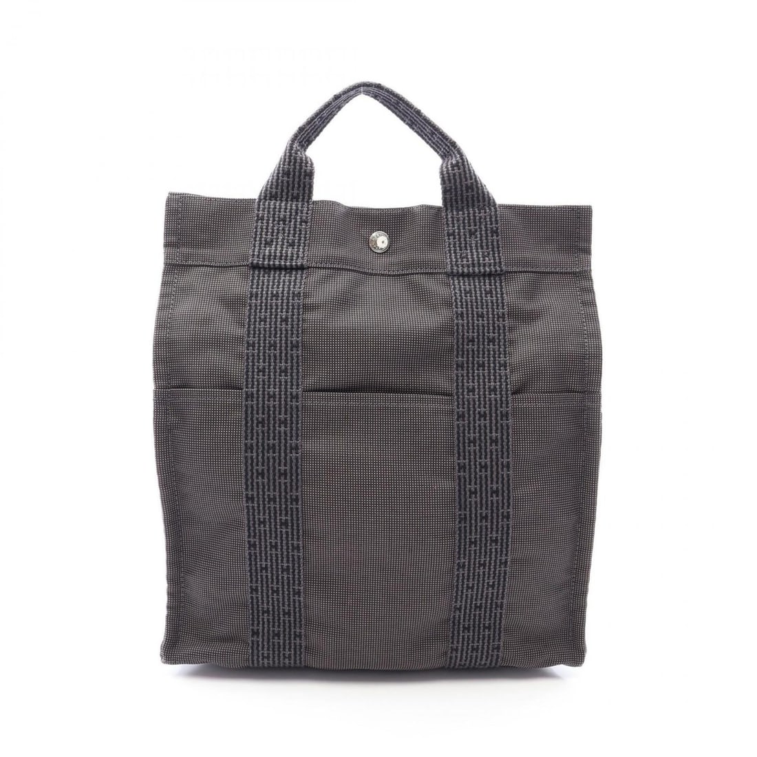 Hermes Herline Ad MM Backpack/Handbag, Nylon Canvas, Men's/Women's, Gray: --- Catalog ---Category: SizeSize (HxWxD): 33cm x 32cm x 12cm / 12.99'' x 12.59'' x 4.72''Category: DesignType: BackpackColor: GrayGender: Men,WomenMaterial: Nylon canvas Category: GeneralBrand: Herme