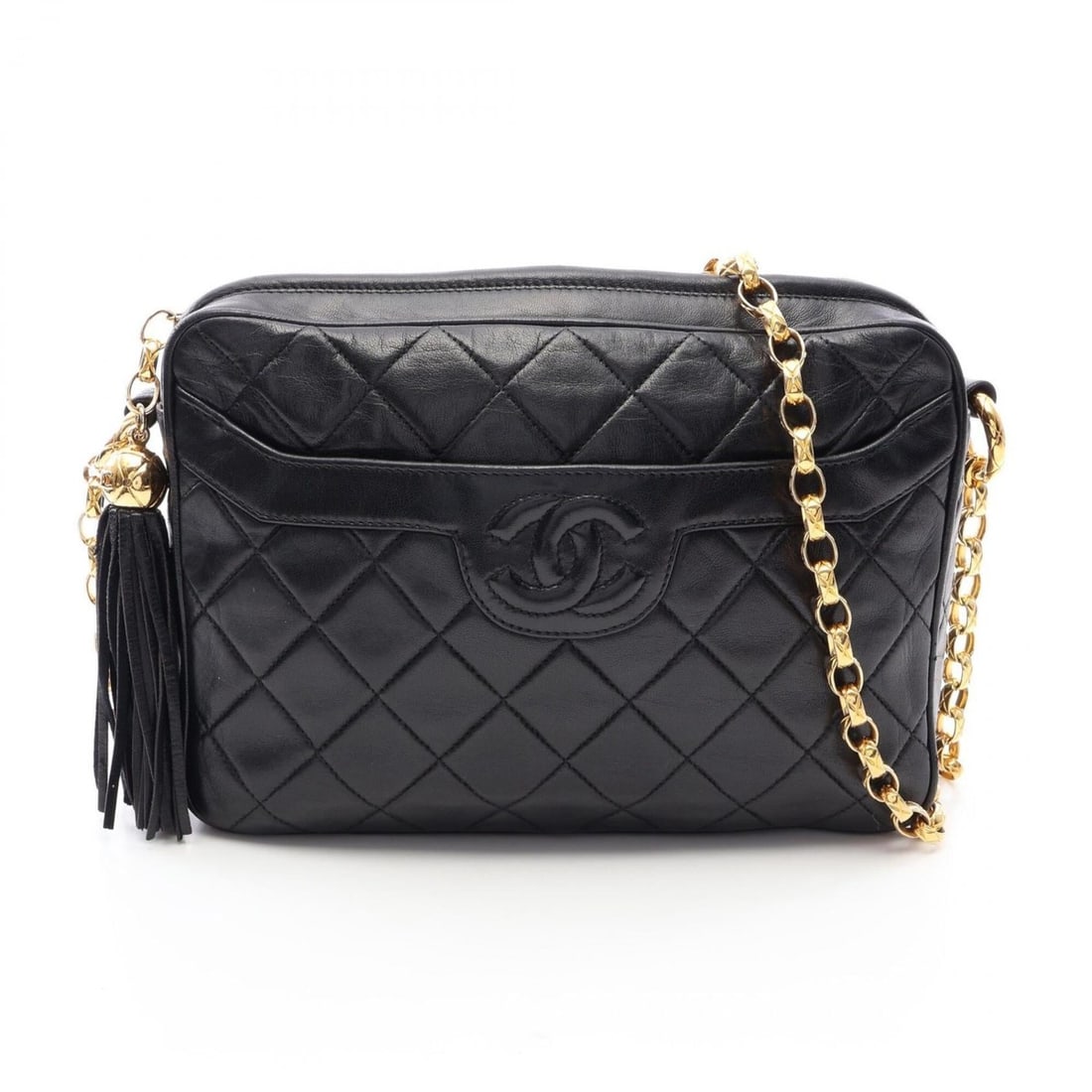 Chanel Matelassé Fringe Chain Shoulder Bag/Handbag, Lambskin Leather, Women's, Black: --- Catalog ---Category: SizeSize (HxWxD): 16cm x 22.5cm x 6cm / 6.29'' x 8.85'' x 2.36''Category: DesignType: Handbag, Shoulder bagColor: BlackGender: WomenMaterial: Leather Leather/Fur Type: Lambski