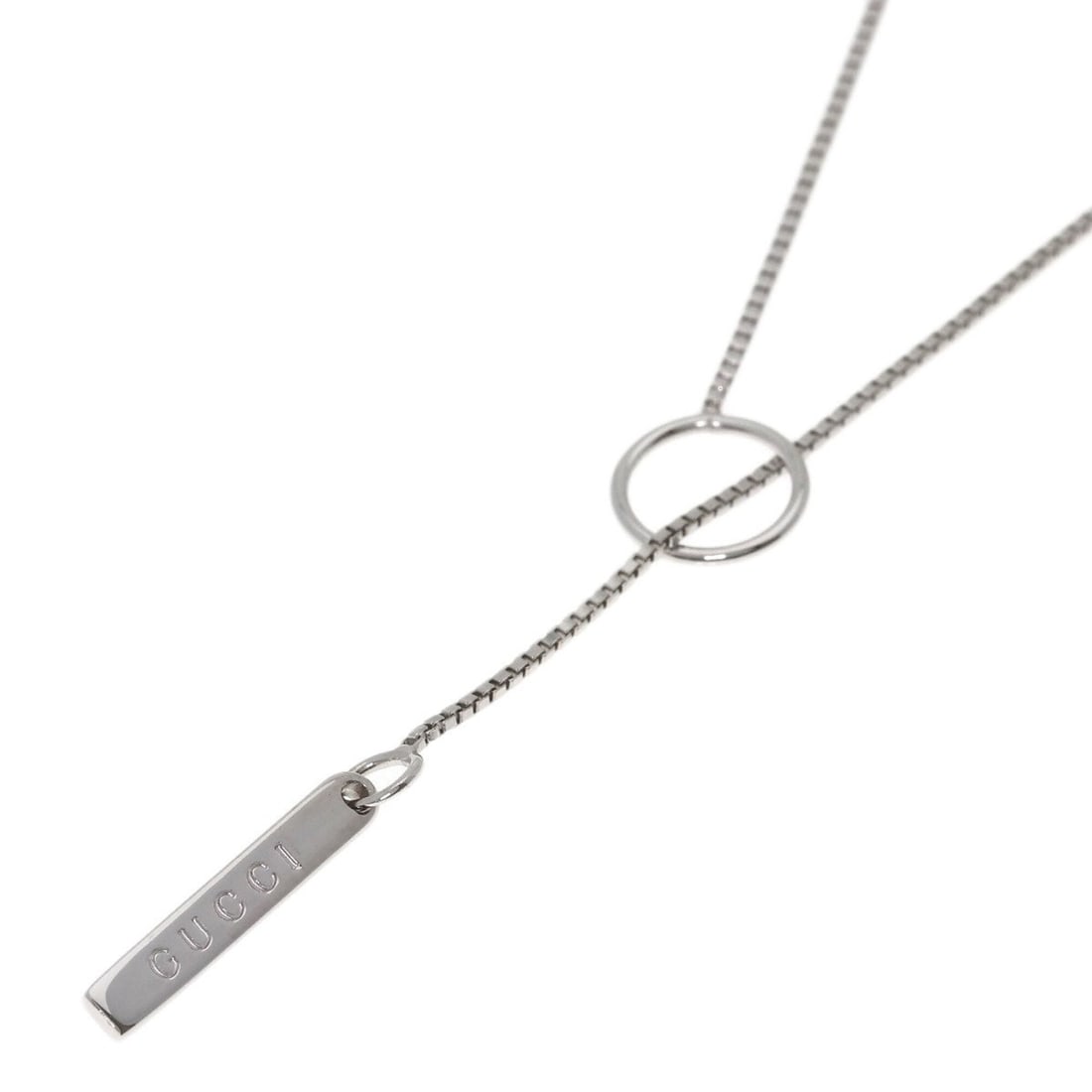 Gucci Lariat Necklace 18K White Gold Women's GUCCI: --- Catalog ---Category: SizeWidth: 0.9mm / 0.04''Weight: 5.4g / 0.19oz.Pendant Size: 19.7mm x 3.1mm / 0.77'' x 0.12''Neck Circumference: 50 cm / 19.68''Category: DesignGender: WomenMaterial: White go