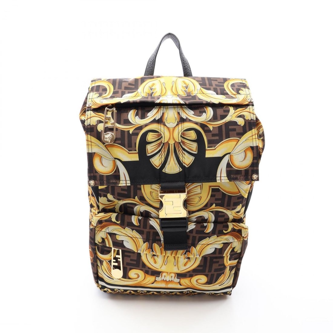 Fendi x Versace collaboration backpack/handbag, nylon and leather, men's, black/multicolor.: --- Catalog ---Category: SizeSize (HxWxD): 44cm x 27cm x 13cm / 17.32'' x 10.62'' x 5.11''Category: DesignType: Backpack, HandbagColor: Black, Multi-colorGender: MenMaterial: Nylon , Leather Category: