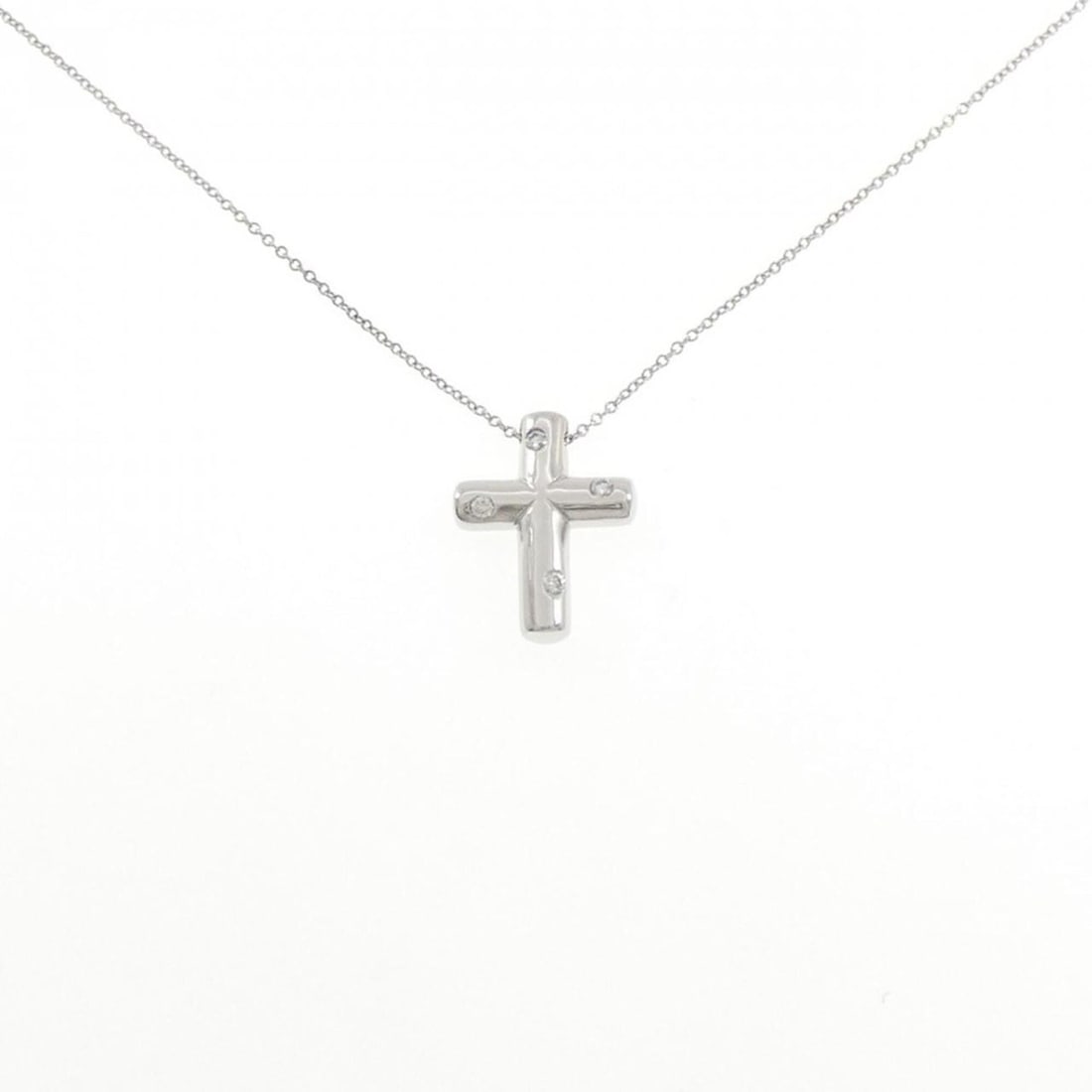 Tiffany & Co. Dots Cross Necklace: --- Catalog ---Category: SizePendant Size: 20mm x 15.2mm / 0.78'' x 0.59''Neck Circumference: 41 cm / 16.14''Category: DesignGender: WomenMaterial: Platinum 950Pendant Type: PendantNecklace Type:
