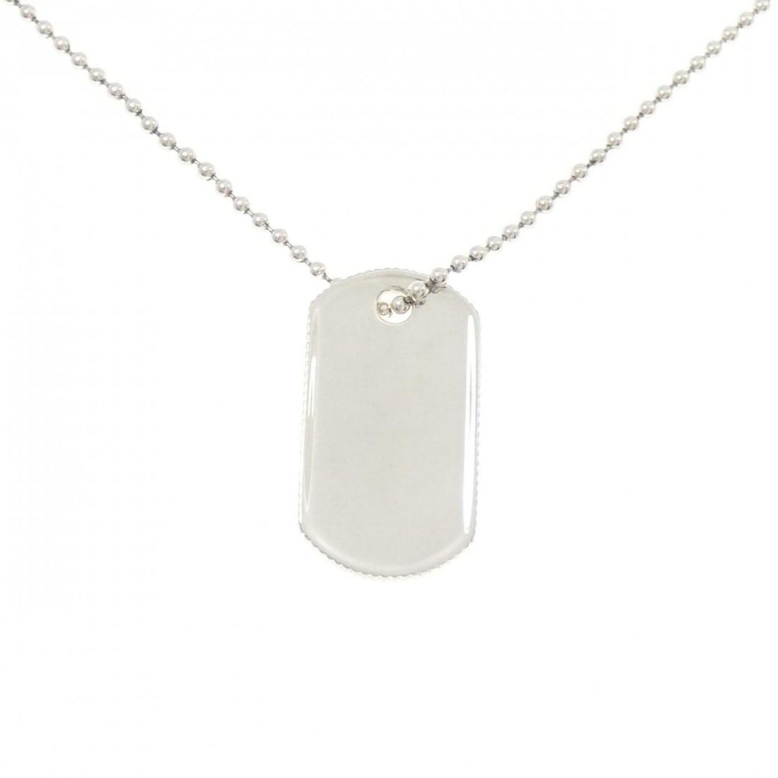Tiffany Coin Edge Dog Tag Necklace: --- Catalog ---Category: SizePendant Size: 38.8mm x 21.5mm / 1.52'' x 0.84''Neck Circumference: 52 cm / 20.47''Category: DesignGender: WomenMaterial: Silver 925Pendant Type: PendantNecklace Type: Neck