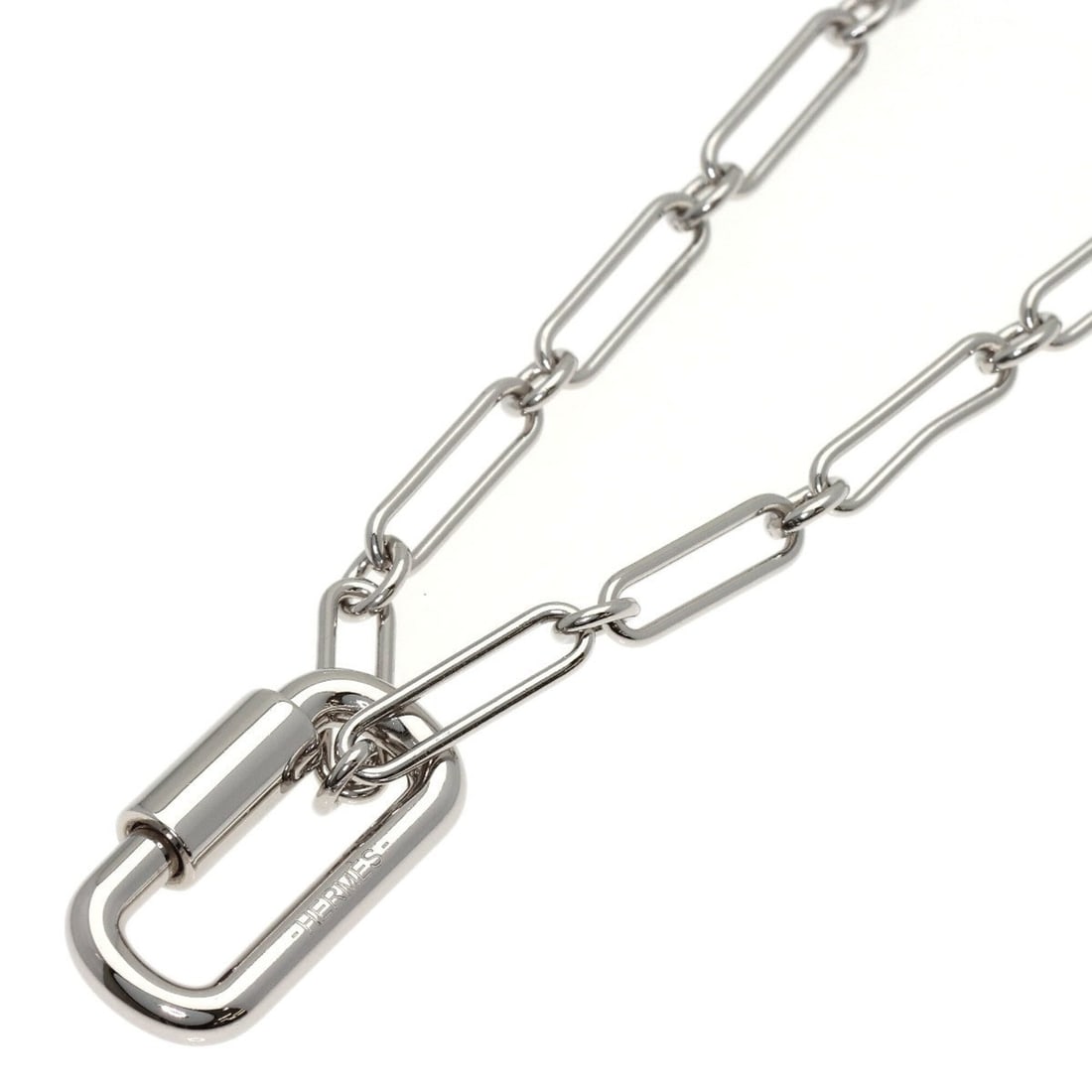 Hermes Curiosité Long Chain Necklace GP Women's HERMES: --- Catalog ---Category: SizePendant Size: 23.4mm x 11.9mm / 0.92'' x 0.46''Neck Circumference: 84 cm / 33.07''Category: DesignGender: WomenMaterial: Gold platingNecklace Type: NecklaceCategory: Gener