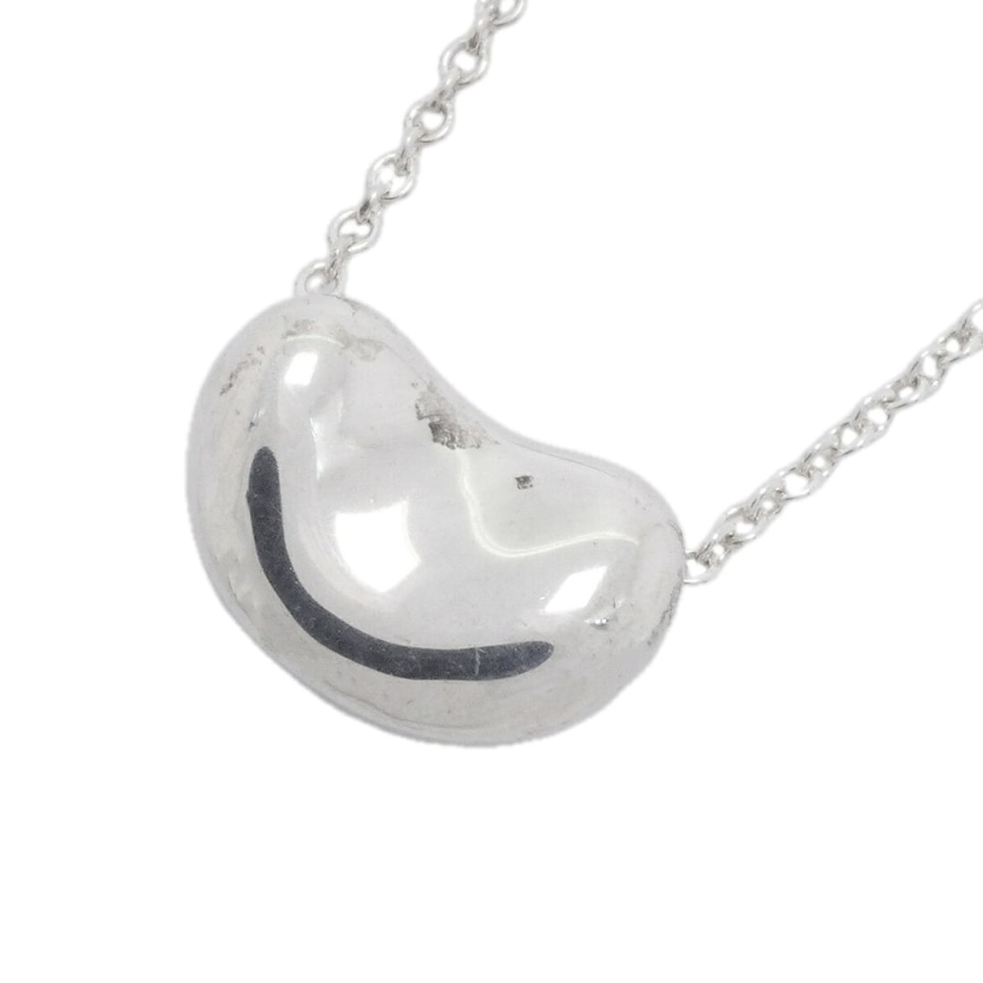 Tiffany & Co. Bean Necklace, Sterling Silver 925, Women's: --- Catalog ---Category: SizePendant Size: 7.6mm x 10.8mm / 0.29'' x 0.42''Neck Circumference: 41 cm / 16.14''Category: DesignGender: WomenMaterial: Silver 925Necklace Type: NecklaceCategory: GeneralB