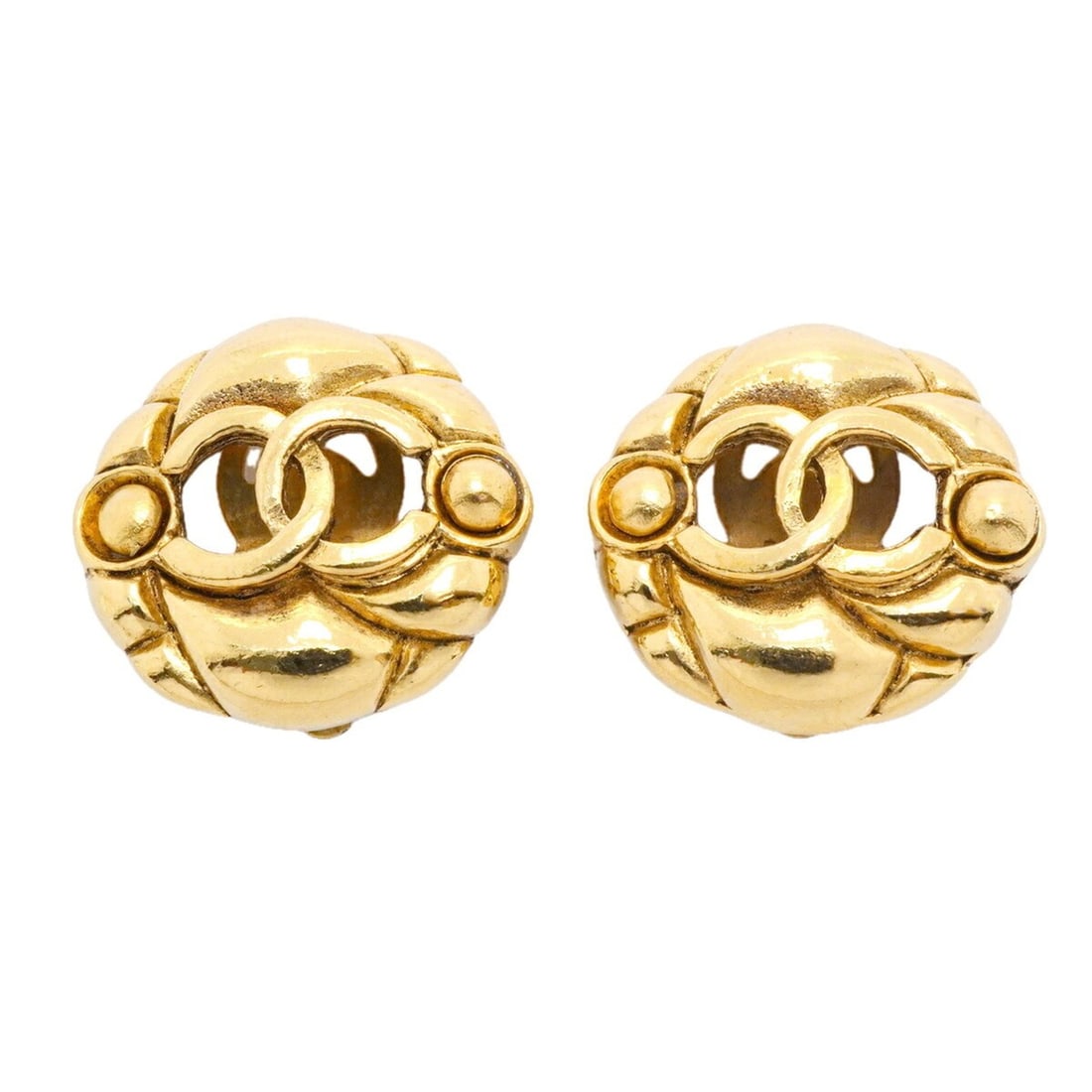 Chanel Earrings, Coco Mark Circle, GP Plated Gold, Women's: --- Catalog ---Category: SizeSize (HxWxD): 22.20mm x 23.60mm / 0.87'' x 0.93''Category: DesignType: Clip earringsColor: GoldGender: WomenMaterial: Gold platingCategory: GeneralBrand: Chanel--- Item Li