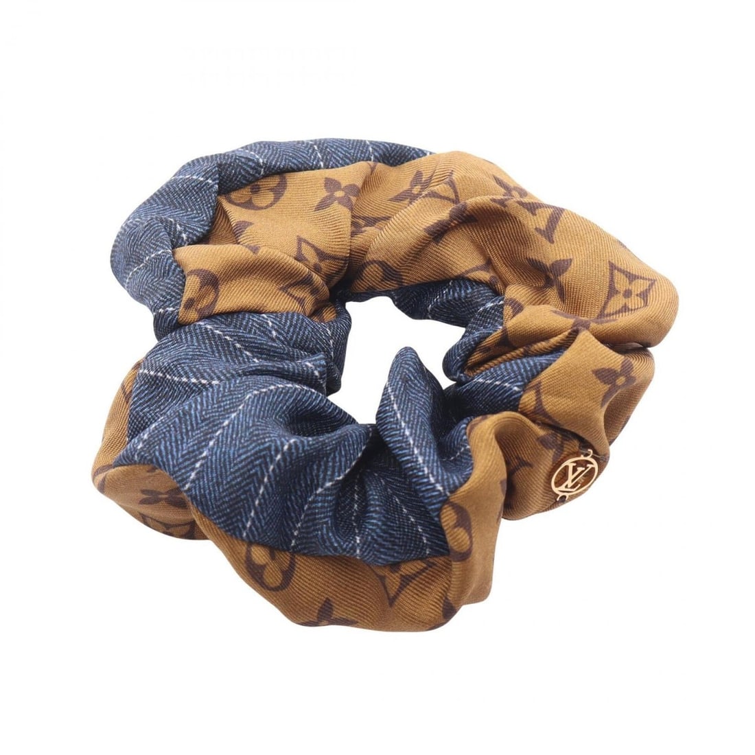 Louis Vuitton Be Mindful Monogram Reverse Scrunchie, Silk, Women's, Brown/Red Multicolor M77011: --- Catalog ---Category: SizeSize (LxW): 10cm x 11cm / 3.93'' x 4.33''Category: DesignType: ScrunchieColor: Brown, Multi-color, Red colorGender: WomenMaterial: SilkCategory: GeneralBrand: Louis Vuitto