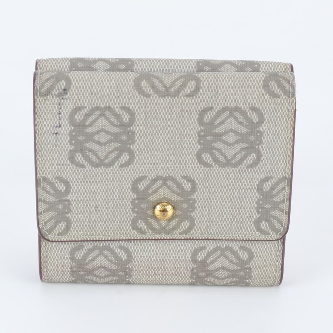 Loewe Anagram Leather Tri-fold Wallet, Compact Beige, Gold Hardware, Women's: --- Catalog ---Category: SizeSize (HxWxD): 9.5cm x 10cm x 2.5cm / 3.74'' x 3.93'' x 0.98''Category: DesignType: Wallet (tri-fold)Color: BeigeGender: WomenMaterial: Leather , Coated canvas Category: Ge
