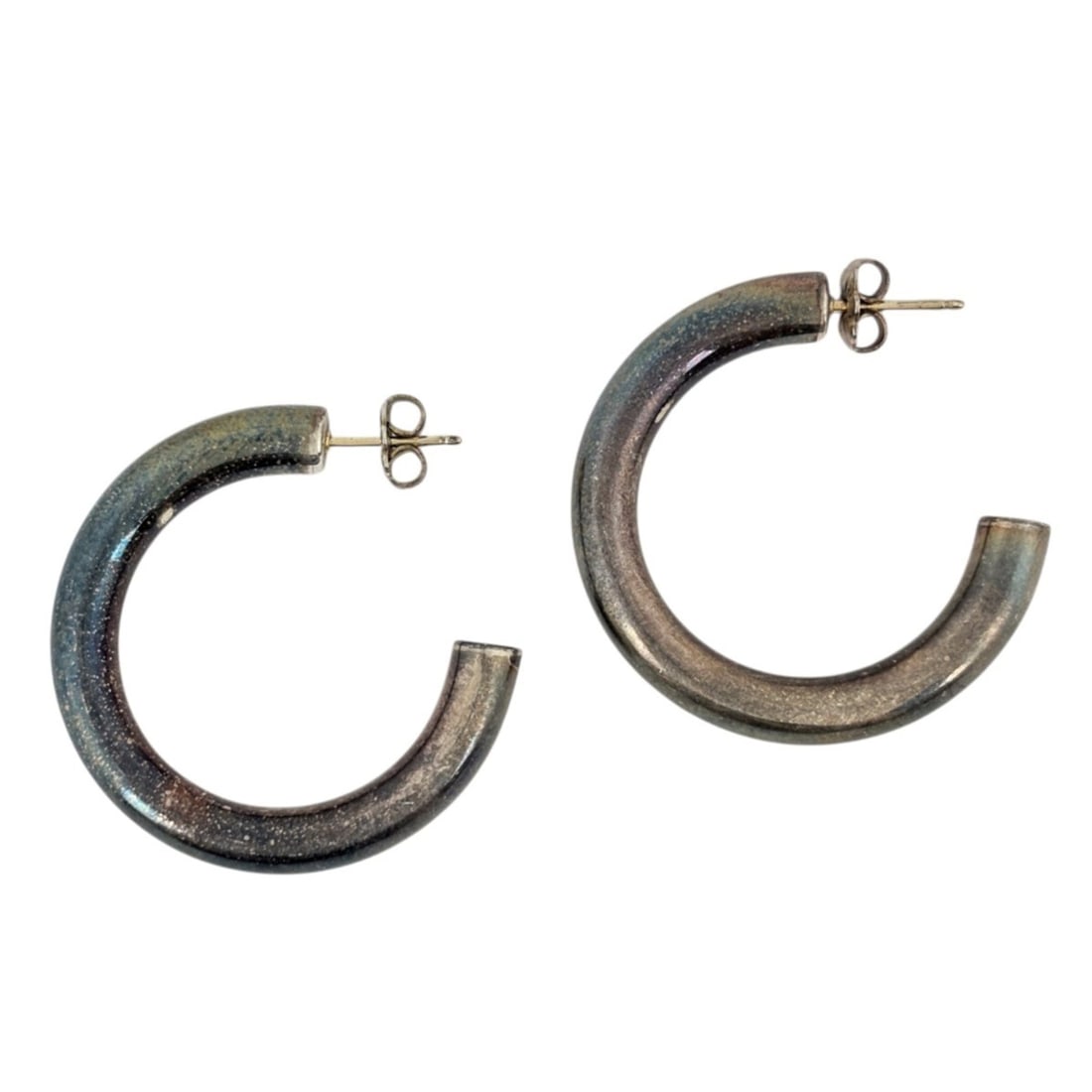 Tiffany & Co. hoop earrings, sterling silver (925), for women.: --- Catalog ---Category: SizeSize (HxWxD): 30.00mm x 30.00mm / 1.18'' x 1.18''Category: DesignType: Stud earringsColor: SilverGender: WomenMaterial: Silver 925Category: GeneralBrand: Tiffany--- Item L