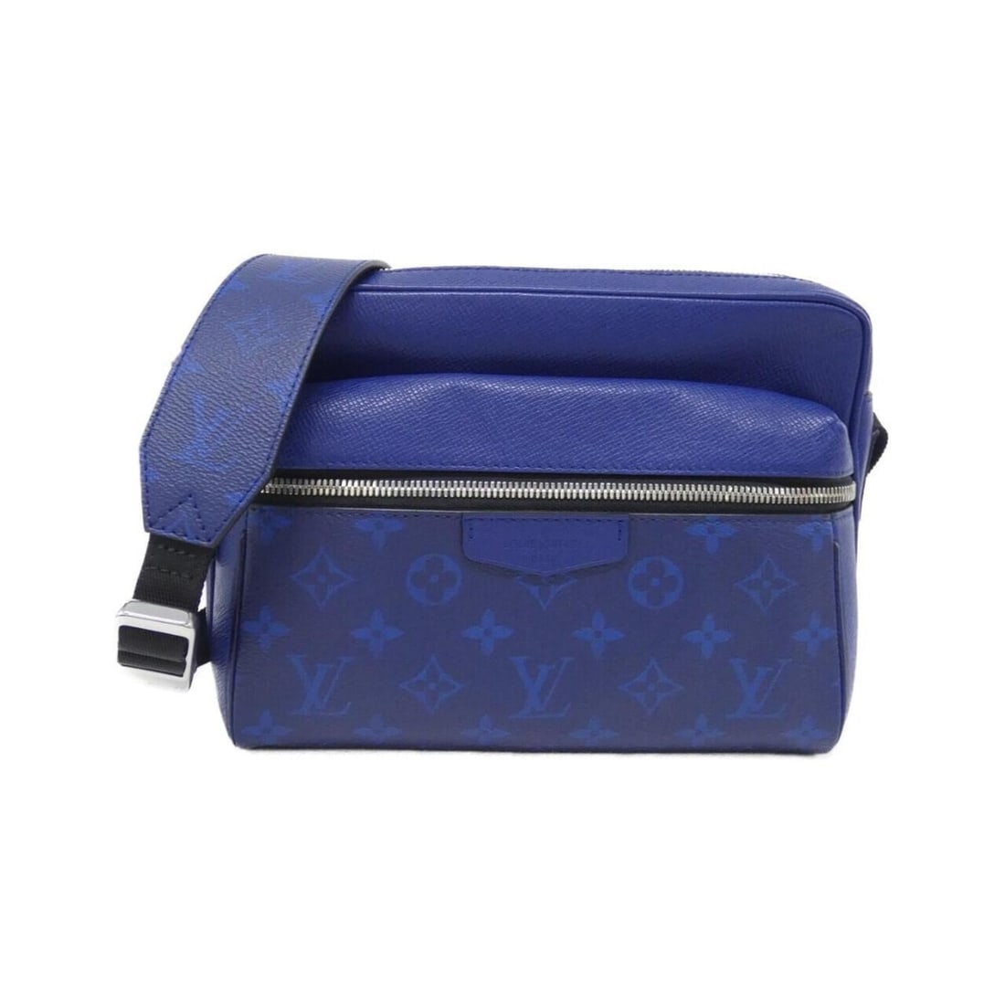 Louis Vuitton Taiga Rama Outdoor Messenger PM M30242 Shoulder Bag: --- Catalog ---Category: SizeSize (HxWxD): 20cm x 26cm x 9cm / 7.87'' x 10.23'' x 3.54''Category: DesignType: Shoulder bagColor: CobaltGender: MenMaterial: Coated canvas , Leather Leather/Fur Type: