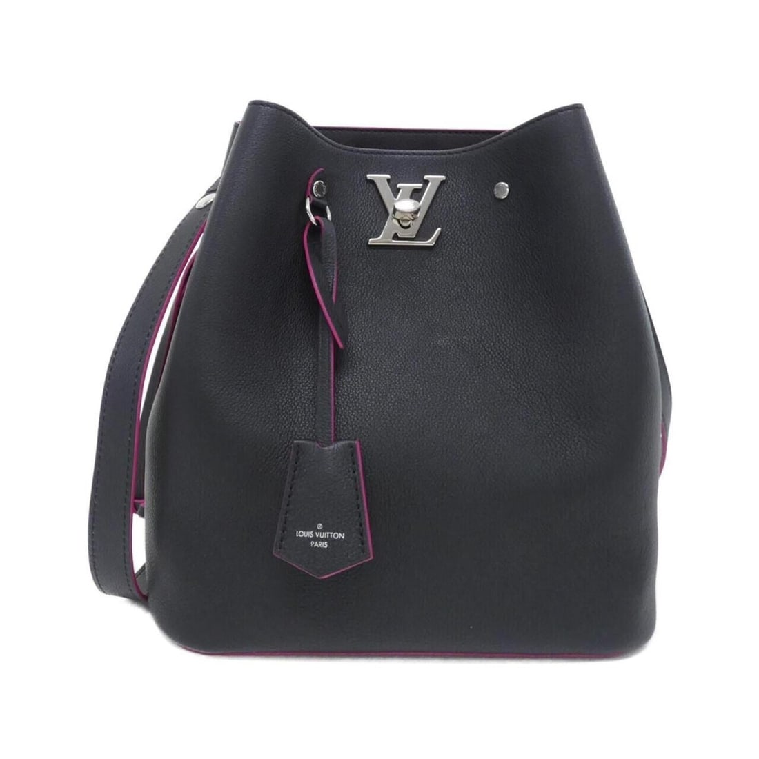 Louis Vuitton Lockme Bucket M54677 Shoulder Bag: --- Catalog ---Category: SizeSize (HxWxD): 27cm x 25cm x 15cm / 10.62'' x 9.84'' x 5.9''Category: DesignType: Shoulder bagColor: BlackGender: WomenMaterial: Leather Hardware Color: SilverLeather/Fur