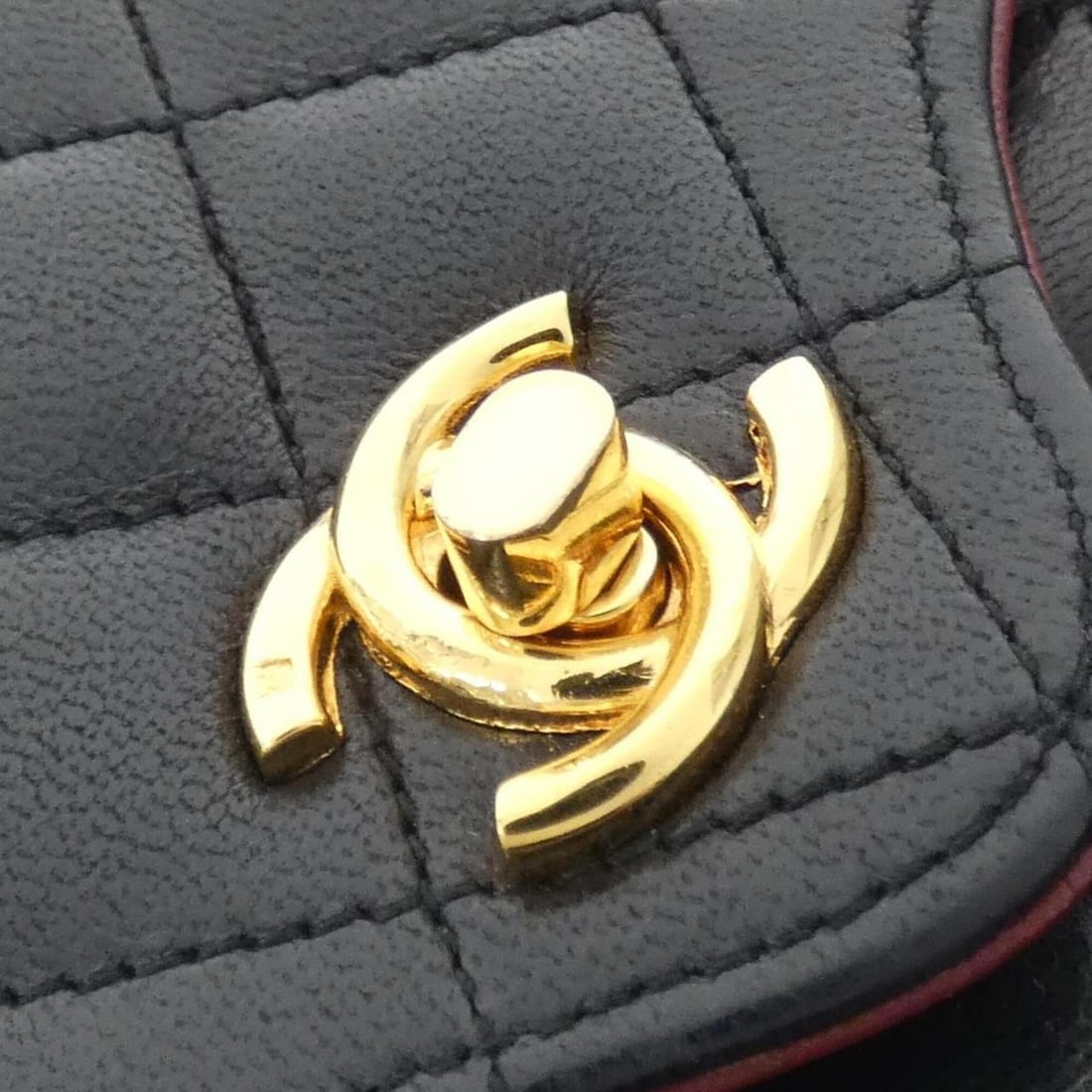 Chanel shoulder bag - 7