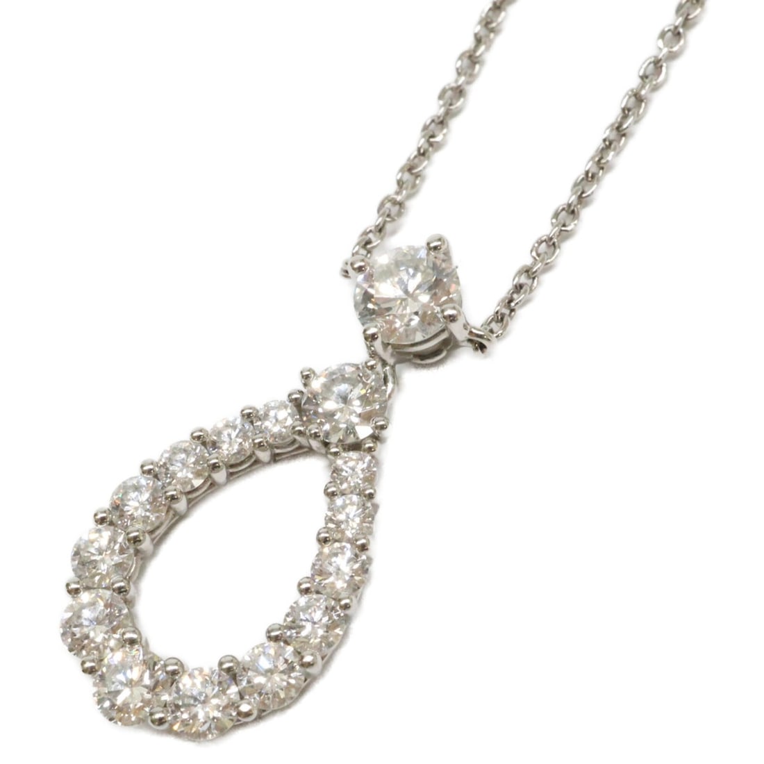 Harry Winston PT950 Loop Pendant Extra Large Diamond Necklace Platinum Women's: --- Catalog ---Category: SizeNeck Circumference: 40.5 cm / 15.94''Category: DesignColor: PlatinumStone: DiamondGender: WomenMaterial: Platinum 950Necklace Type: NecklaceCategory: GeneralBrand: Harry W