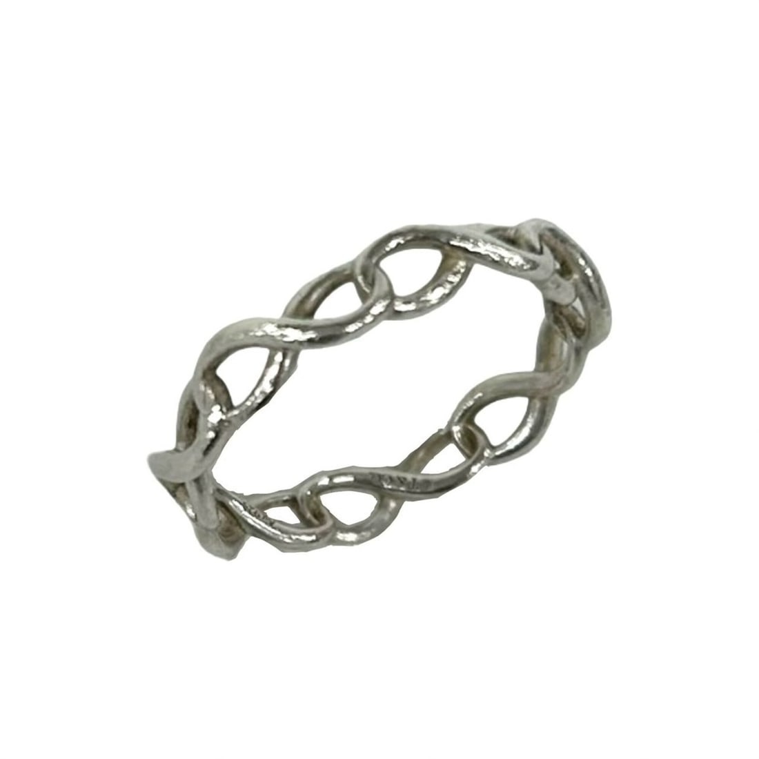 TIFFANY&Co. Tiffany Vintage Infinity Ring, Sterling Silver 925, Accessory, 31360: --- Catalog ---Category: SizeJP Size: 9US Size: 5Category: DesignType: Band ringColor: SilverGender: WomenMaterial: Silver 925Category: GeneralBrand: Tiffany--- Item List ---Section: ConditionRanking: