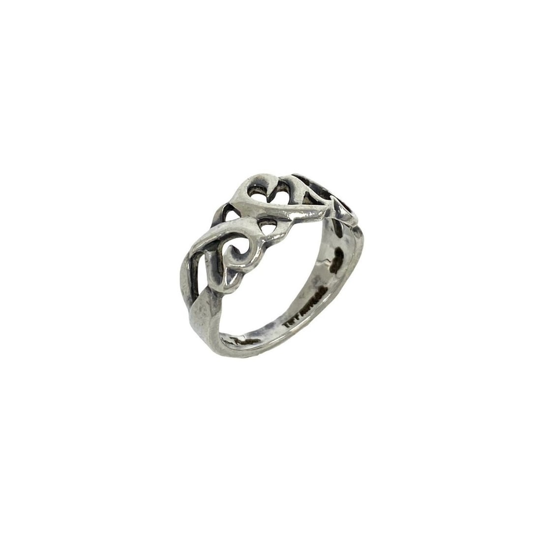 TIFFANY&Co. Tiffany Vintage Loving Heart Ring, Sterling Silver 925, Accessory, Silver, 34087: --- Catalog ---Category: SizeJP Size: 11US Size: 6Category: DesignType: Band ringColor: SilverGender: WomenMaterial: Silver 925Category: GeneralBrand: Tiffany--- Item List ---Section: ConditionRanking
