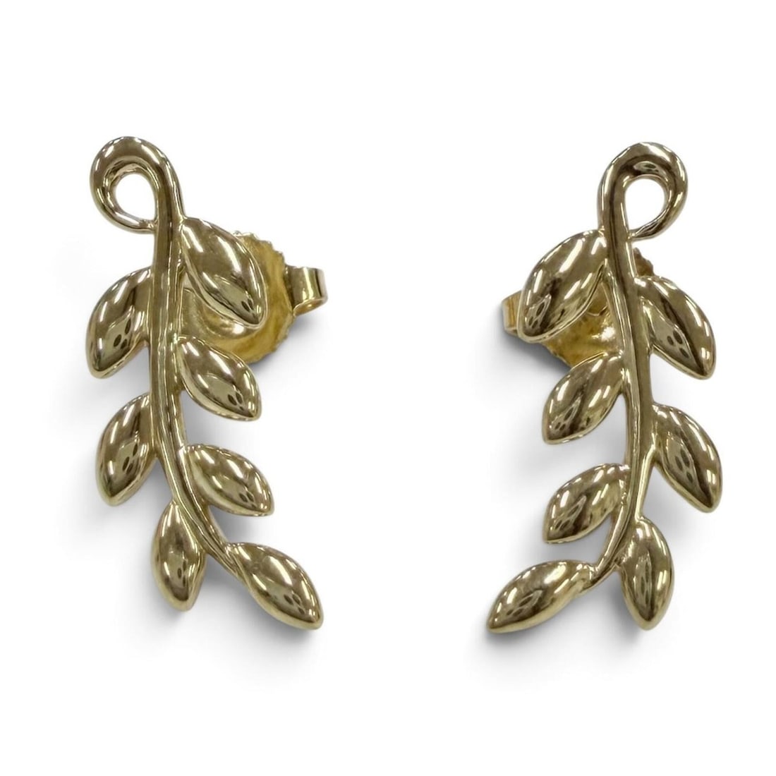TIFFANY&Co. Tiffany Olive Leaf Climber Earrings AU750 (YG) Purchased March 2025 Yellow Gold Weight: --- Catalog ---Category: SizeSize (HxWxD): 20.00mm x 5.00mm / 0.79'' x 0.20''Category: DesignType: Stud earringsColor: Yellow goldGender: WomenMaterial: Yellow gold (18K)Category: GeneralBrand: Tiffan