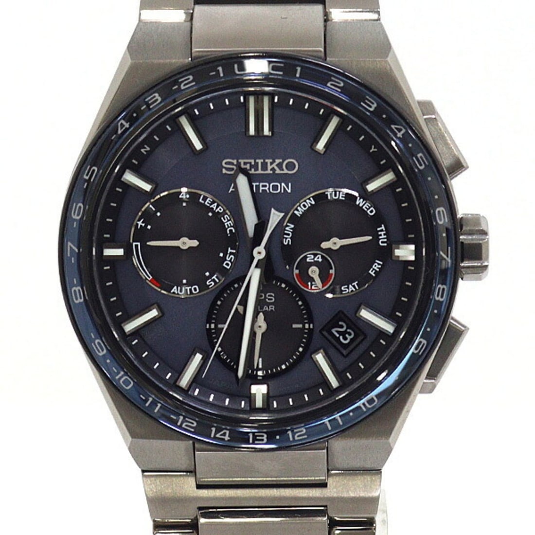 SEIKO Astron SBXC109 Men's Watch, Navy Dial, Pure Titanium, Solar GPS: --- Catalog ---Category: SizeWrist Size: 17.2cm / 6.77''Case Diameter: 42.7mm / 1.68''Category: DesignType: WristwatchGender: MenColor (Dial): NavyMaterial (Band): TitaniumMaterial (Case): TitaniumCat