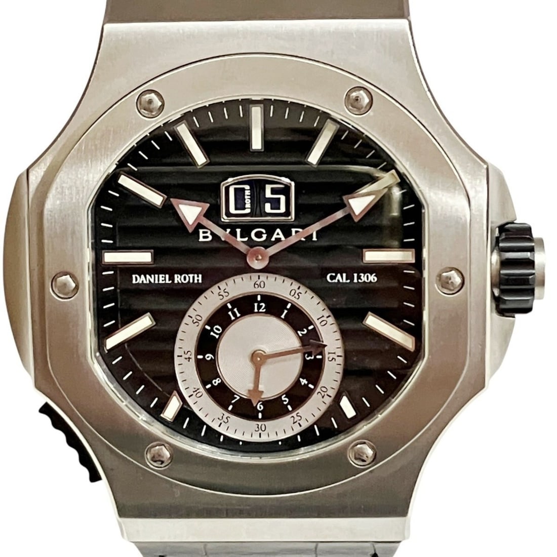Bulgari Daniel Roth Chronosprint Watch, Total Weight 147.3g, Stainless Steel, Genuine Leather Strap,: --- Catalog ---Category: SizeWrist Size: 14cm - 19cm / 5.51'' - 7.48''Case Diameter: 43.9mm / 1.73''Category: DesignType: WristwatchGender: MenColor (Dial): BlackMaterial (Band): LeatherMaterial (Case