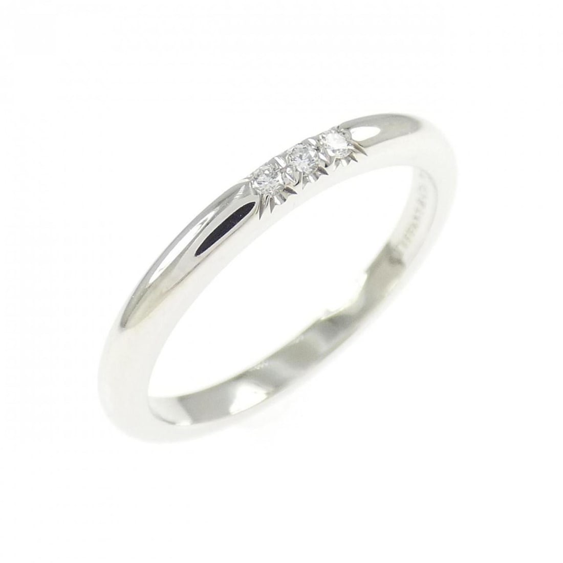 Tiffany Band Ring: --- Catalog ---Category: SizeJP Size: 9US Size: 5Category: DesignType: Band ringColor: PlatinumGender: WomenMaterial: Platinum 950Category: GeneralBrand: Tiffany--- Item List ---Section: