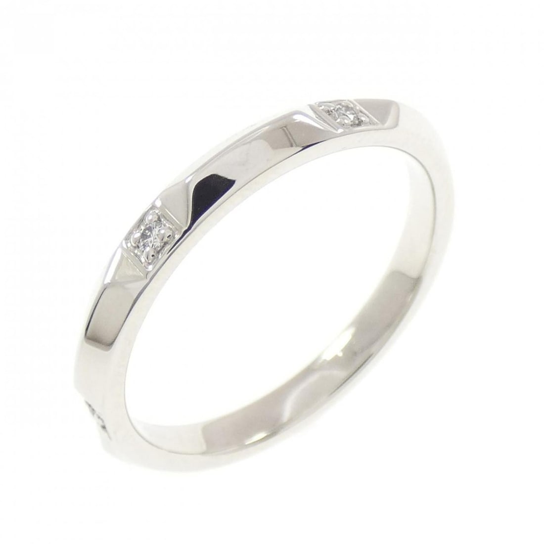 Tiffany True Ring: --- Catalog ---Category: SizeJP Size: 15US Size: 7.5Category: DesignType: Band ringColor: PlatinumGender: WomenMaterial: Platinum 950Category: GeneralBrand: Tiffany--- Item List ---Section:
