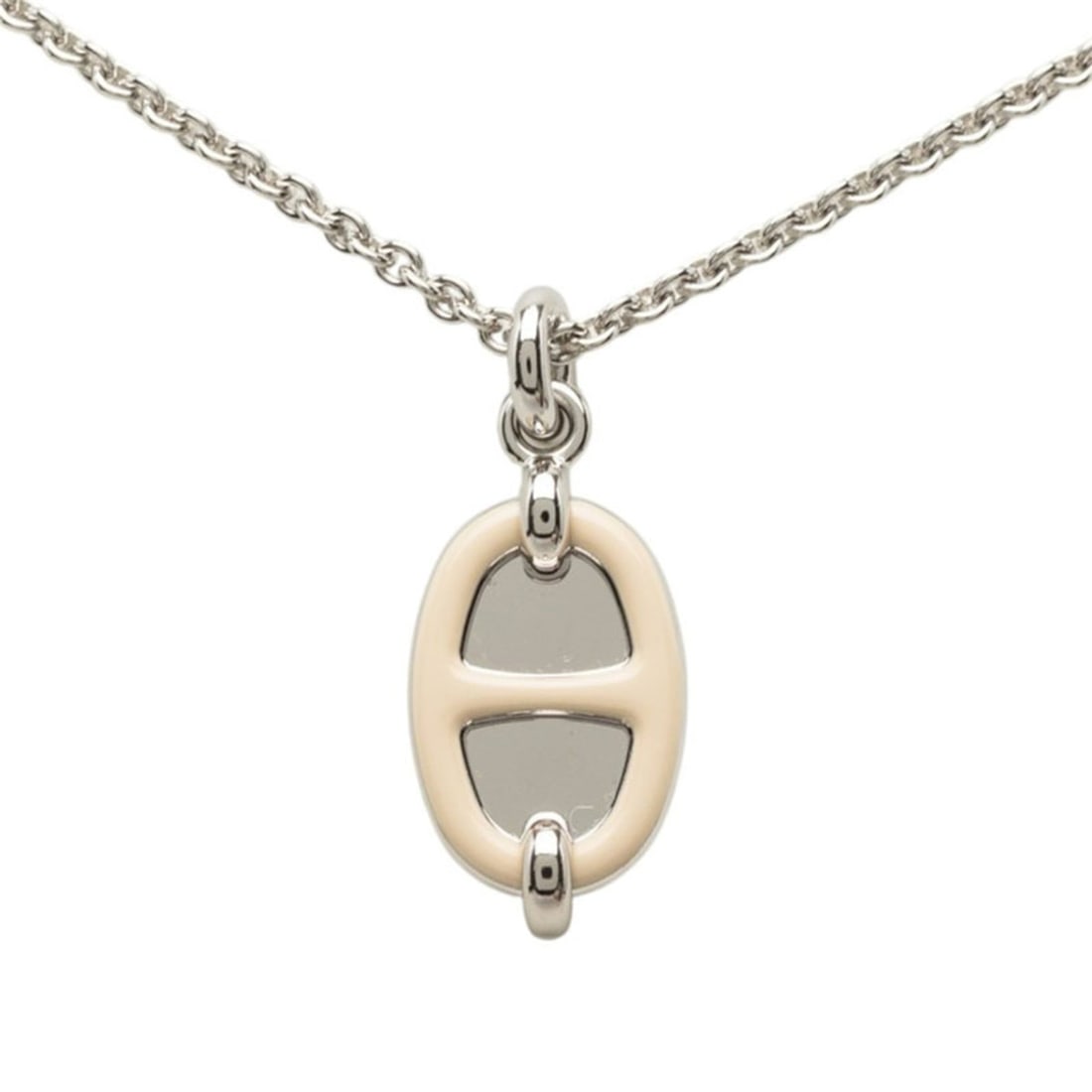 Hermes Mini Maillon PM Chain Pendant Necklace, Silver and Beige Metal, Women's.: --- Catalog ---Category: SizePendant Size: 12.9mm x 30.3mm / 0.5'' x 1.19''Neck Circumference: 48 cm / 18.89''Category: DesignColor: BeigeGender: WomenMaterial: MetalNecklace Type: Pendant necklaceCat