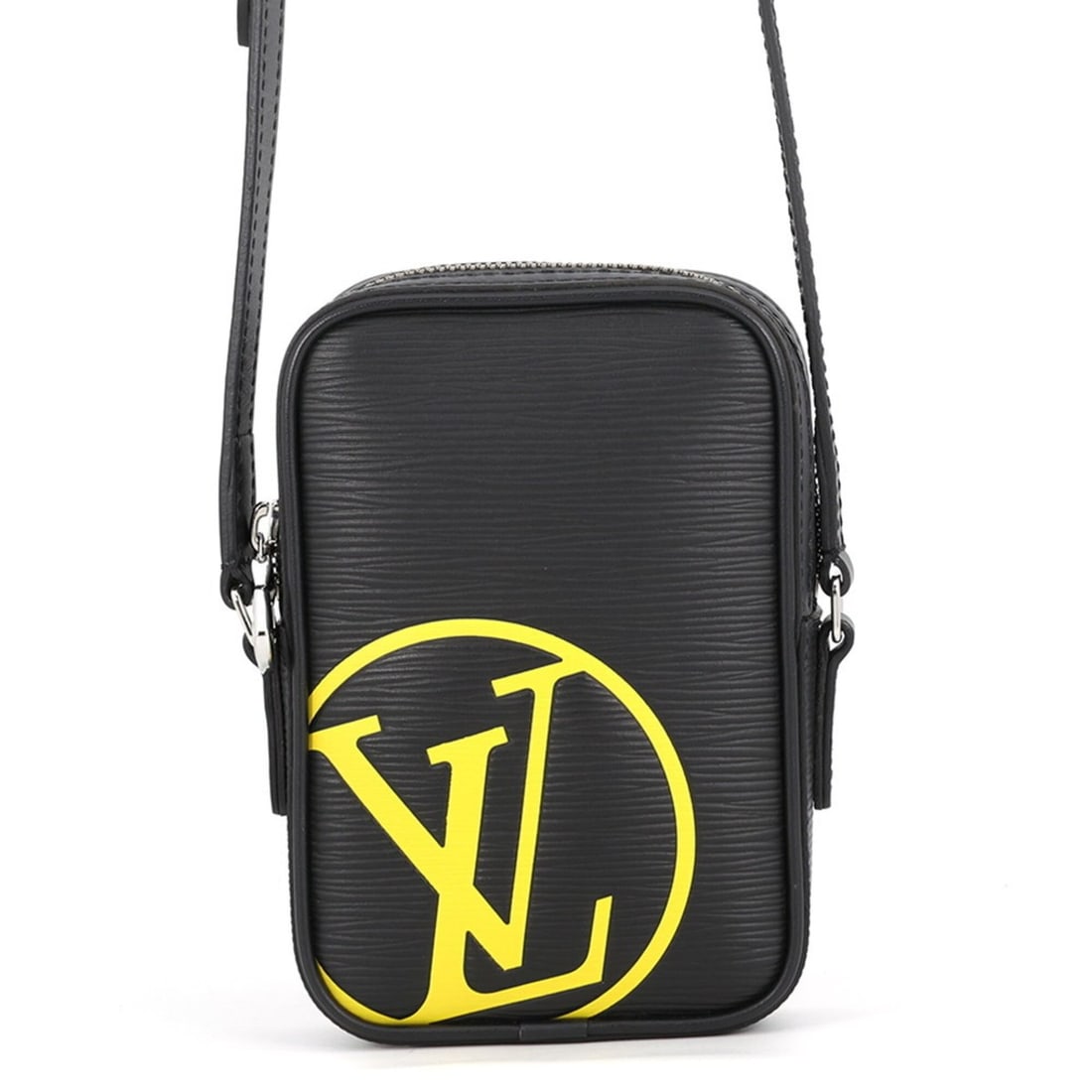 Louis Vuitton Epi Danube PM Shoulder Bag LV Circle M55120 Black Handbag for Men LOUIS VUITTON: --- Catalog ---Category: SizeSize (HxWxD): 16.5cm x 11.5cm x 4cm / 6.49'' x 4.52'' x 1.57''Category: DesignType: Handbag, Shoulder bagColor: Black, NoirGender: MenMaterial: Leather Category: GeneralMP