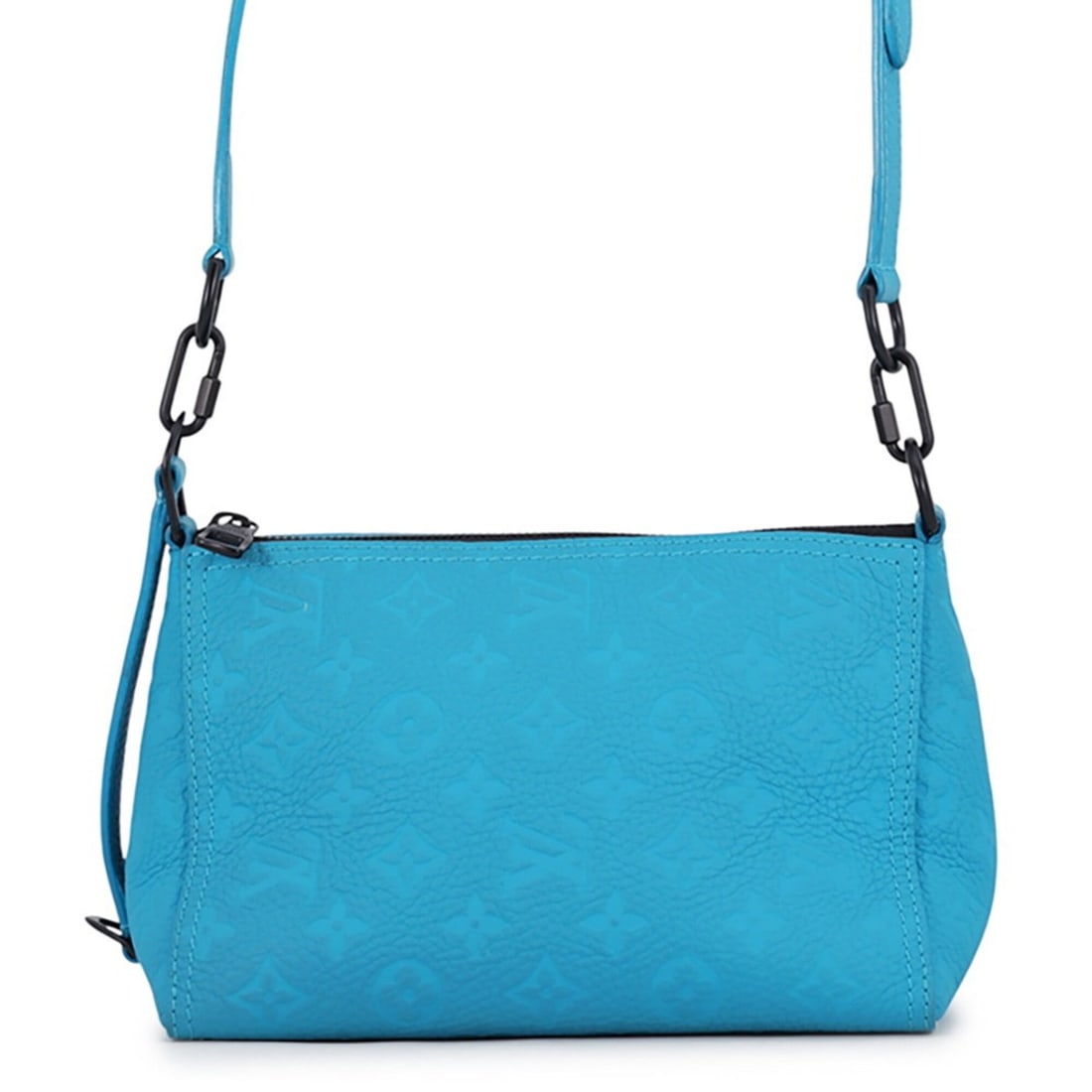 Louis Vuitton Shoulder Bag Monogram Taurillon Triangle M55925 2020 Osaka Midosuji Store Limited: --- Catalog ---Category: SizeSize (HxWxD): 15cm x 22cm x 13.5cm / 5.9'' x 8.66'' x 5.31''Category: DesignType: Handbag, Shoulder bagColor: Black, Monogram, NoirGender: MenMaterial: Monogram Category: 