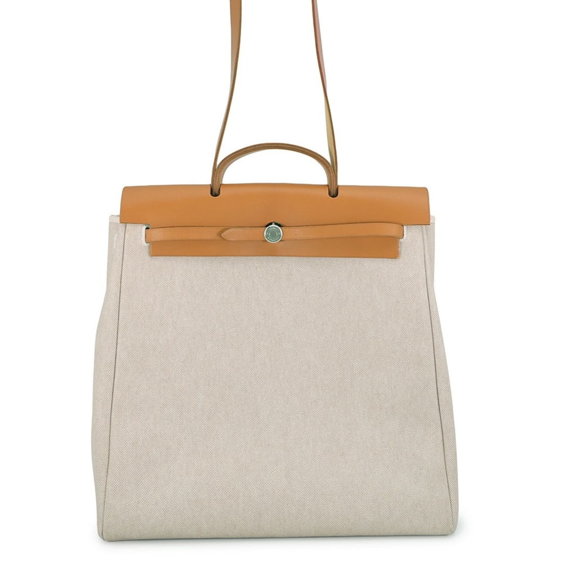 Hermes Shoulder Bag Herbag MM Ecru Natural Toile H Vache Hunter ?D Stamp HERMES Handbag: --- Catalog ---Category: SizeSize (HxWxD): 33cm x 38cm x 13cm / 12.99'' x 14.96'' x 5.11''Category: DesignType: Handbag, Shoulder bagColor: Ecru, NaturalGender: WomenMaterial: Toile H Hardware Color: 