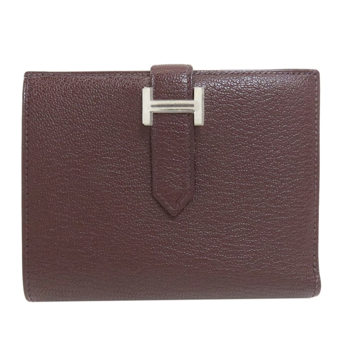 Hermes Bearn Compact Bi-fold Wallet with Silver Hardware, Chevre Leather, Women's: --- Catalog ---Category: SizeSize (HxWxD): 9.5cm x 12cm x 2cm / 3.74'' x 4.72'' x 0.78''Category: DesignType: Wallet (bi-fold)Color: BordeauxGender: WomenMaterial: Chevre leather Category: GeneralBran