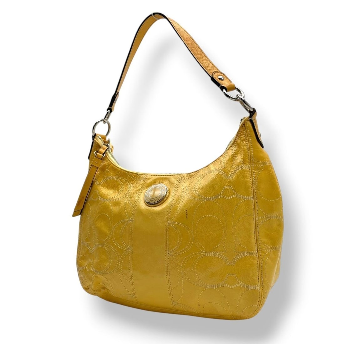 COACH Signature Patchwork Hobo Shoulder Bag, One-Shoulder, Patent Leather, Yellow, Silver Hardware,: --- Catalog ---Category: SizeSize (HxWxD): 29cm x 32cm x 11cm / 11.41'' x 12.59'' x 4.33''Category: DesignType: Shoulder bagColor: YellowGender: WomenMaterial: Patent leather , Leather Category: Gener