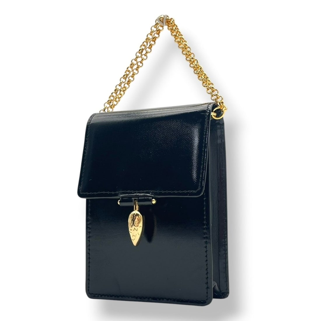 GIVENCHY Mini Chain Shoulder Bag, Pouch, Patent Leather, Black, Gold Hardware, Women's S81: --- Catalog ---Category: SizeSize (HxWxD): 12cm x 8.5cm x 3cm / 4.72'' x 3.34'' x 1.18''Category: DesignType: Pochette, Shoulder bagColor: BlackGender: WomenMaterial: Patent leather Category: GeneralB