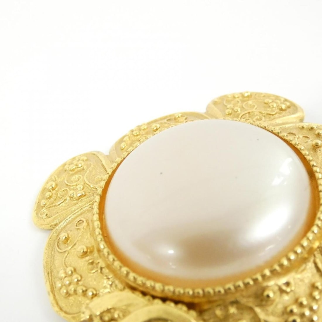 Chanel brooch - 3