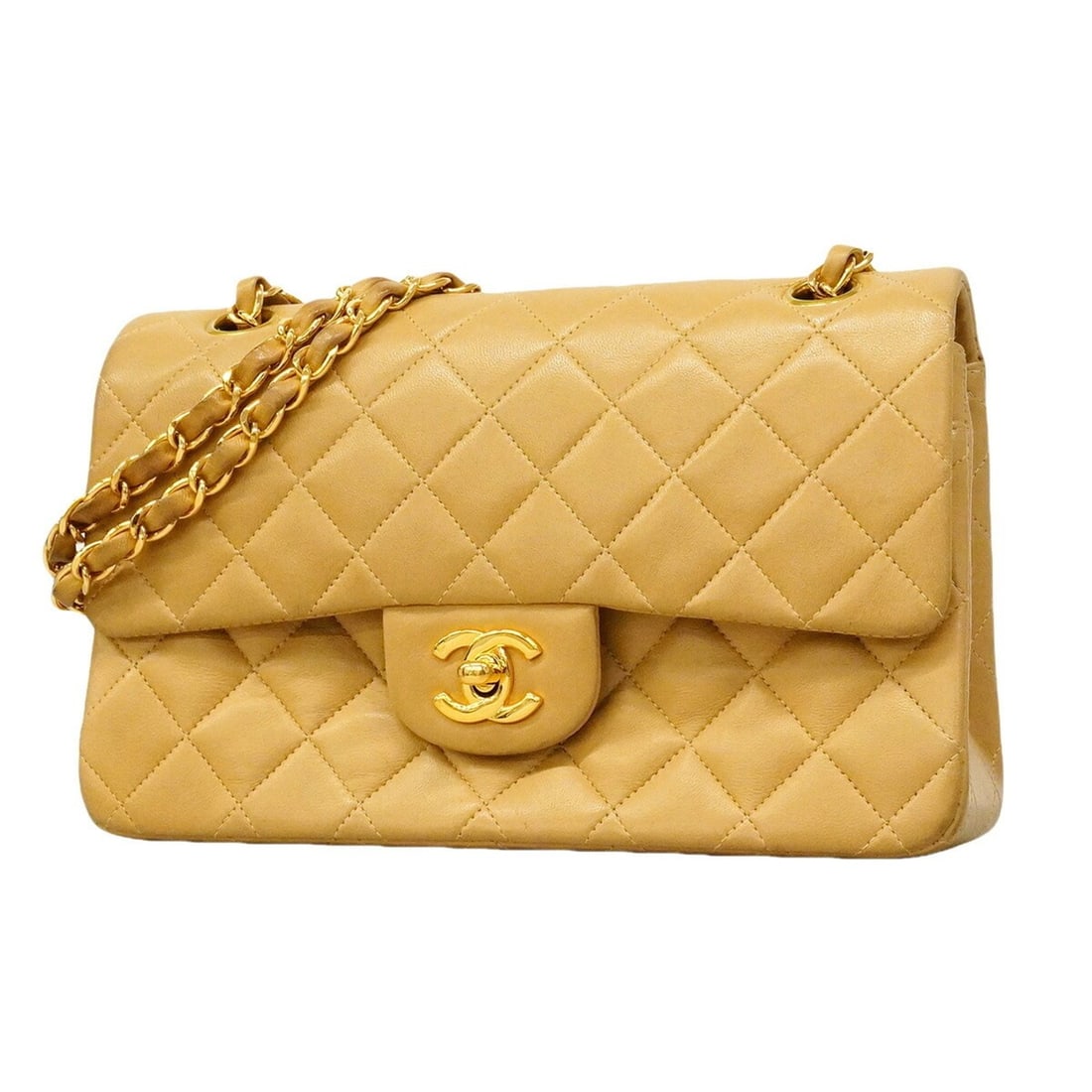 Chanel Matelassé Shoulder Bag, Double Flap, Chain, Lambskin, Beige, Women's: --- Catalog ---Category: SizeSize (HxWxD): 15cm x 23.5cm x 6.5cm / 5.9'' x 9.25'' x 2.55''Category: DesignType: Shoulder bagColor: BeigeGender: WomenMaterial: Leather Hardware Color: GoldLeather/Fur T