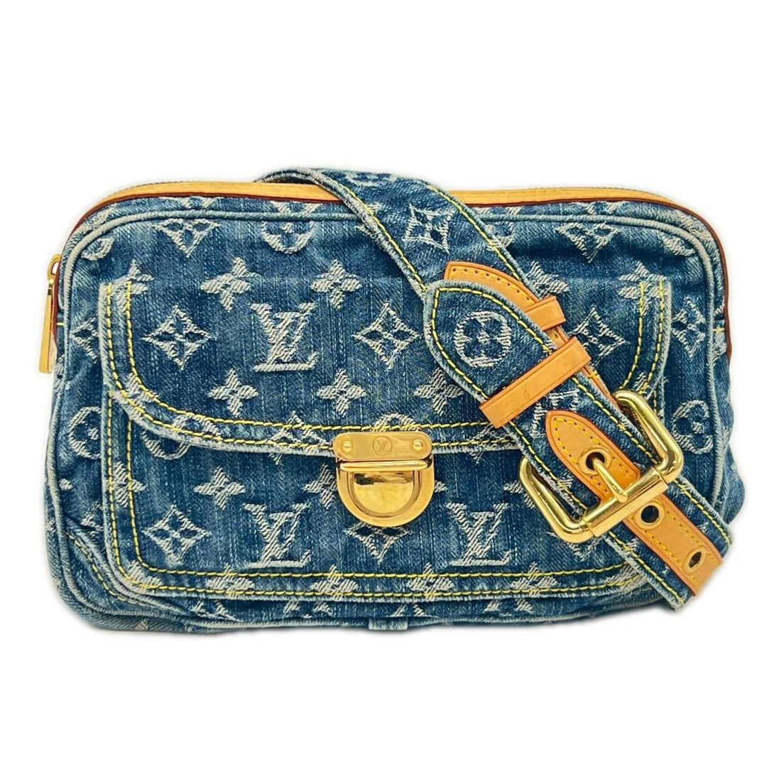 LOUIS VUITTON Monogram Denim Bum Bag M95347 Waist Blue Beige Cotton Women's: --- Catalog ---Category: SizeSize (HxWxD): 14cm x 23cm x 6cm / 5.51'' x 9.05'' x 2.36''Category: DesignType: Fanny packColor: Beige, BlueGender: WomenMaterial: Cotton Category: GeneralBrand: Louis Vui