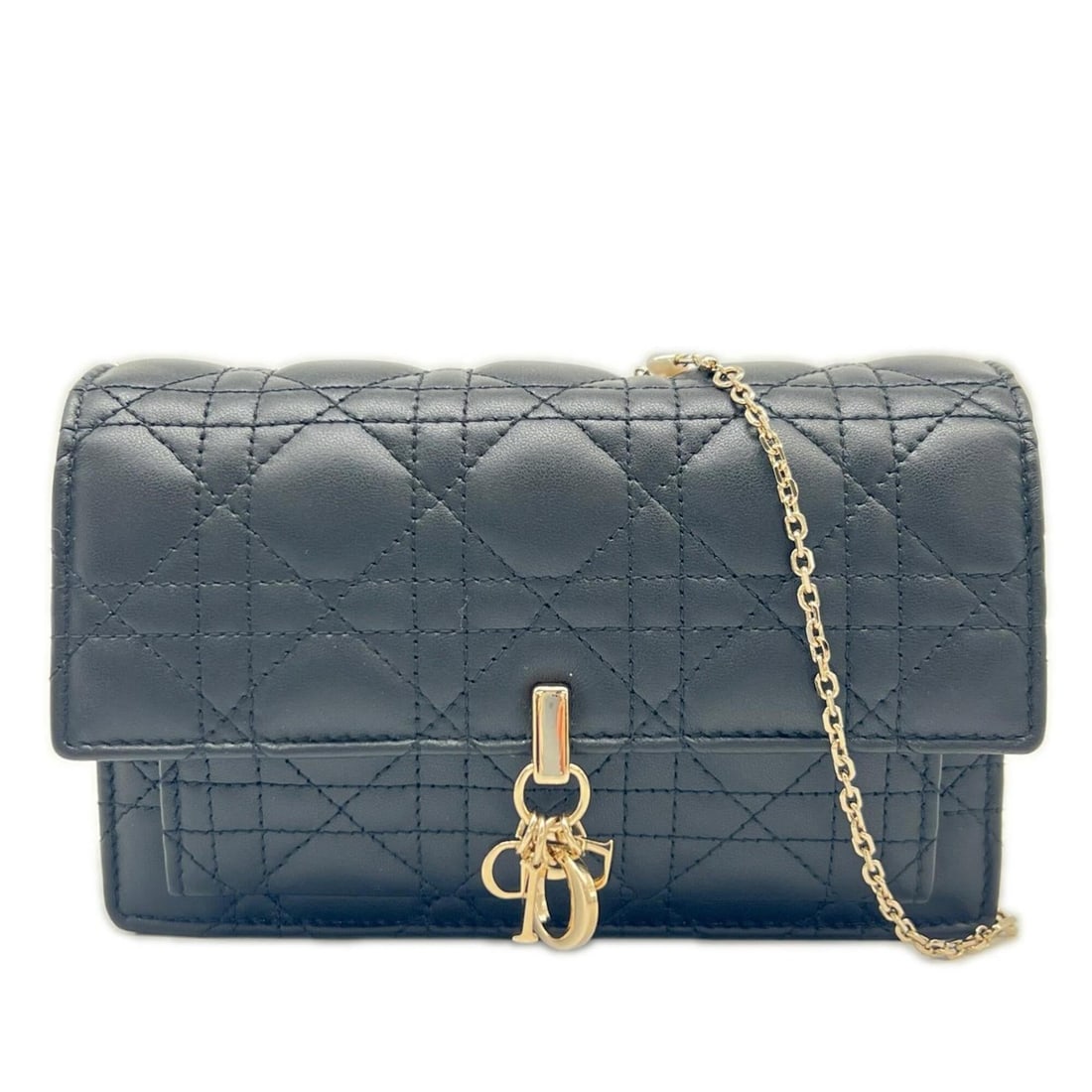 Christian Dior Cannage My - Talk Phone Bag S0977ONMJ Shoulder Black Lambskin Women's: --- Catalog ---Category: SizeSize (HxWxD): 12.5cm x 19cm x 4cm / 4.92'' x 7.48'' x 1.57''Category: DesignType: Shoulder bagColor: BlackGender: WomenMaterial: Leather Category: GeneralBrand: Christian 