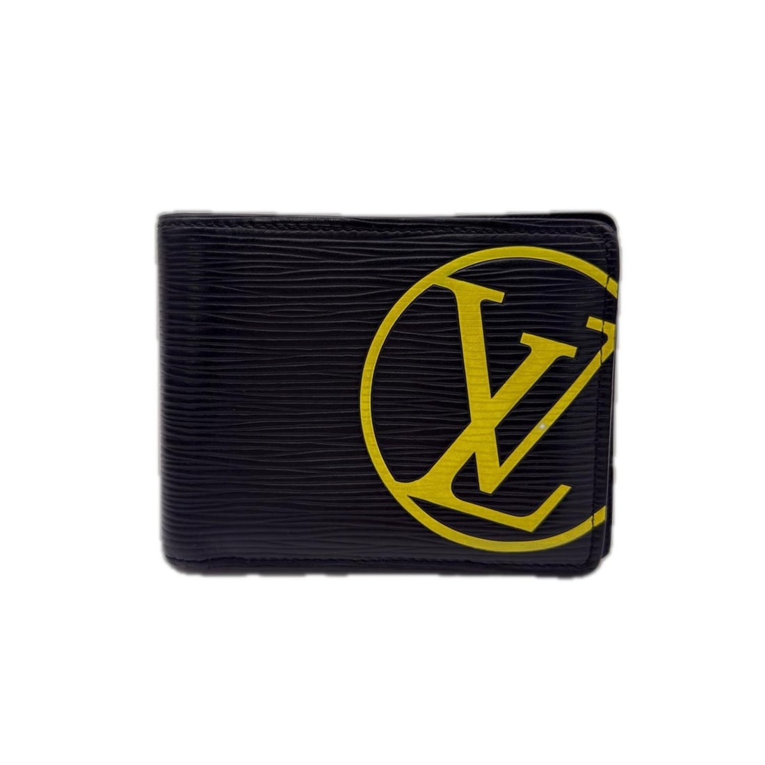 LOUIS VUITTON Epi Portefeuille Multiple Noir M67907 Bi-fold Wallet Black Yellow Men's: --- Catalog ---Category: SizeSize (HxWxD): 9cm x 12cm x 1.5cm / 3.54'' x 4.72'' x 0.59''Category: DesignType: Wallet (bi-fold)Color: Black, YellowGender: MenMaterial: Leather Category: GeneralBrand: L