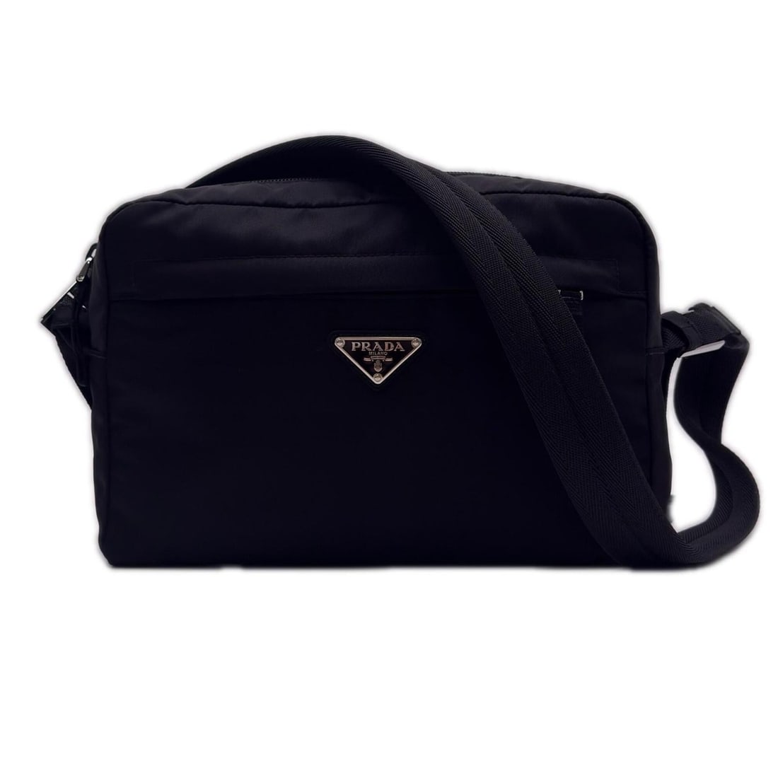 PRADA Tessuto Nylon Shoulder Bag 2VH090 Black Men's: --- Catalog ---Category: SizeSize (HxWxD): 17cm x 25.5cm x 7cm / 6.69'' x 10.03'' x 2.75''Strap Length: 139.5cm / 54.92''Category: DesignType: Shoulder bagColor: BlackGender: MenMaterial: Nylon Catego