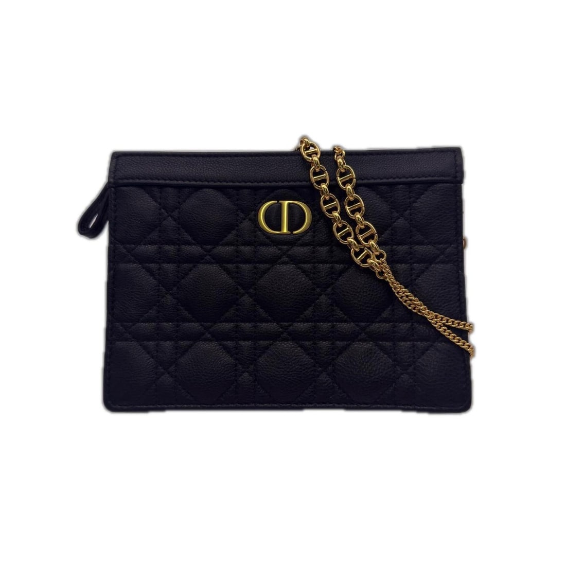 Christian Dior Cannage Calfskin Caro Every Pouch S5106UWHC_M900 with Strap Shoulder Bag Black: --- Catalog ---Category: SizeSize (HxWxD): 14cm x 19cm x 3cm / 5.51'' x 7.48'' x 1.18''Category: DesignType: Pouch, Shoulder bagColor: BlackGender: WomenMaterial: Leather Leather/Fur Type: LambskinCat