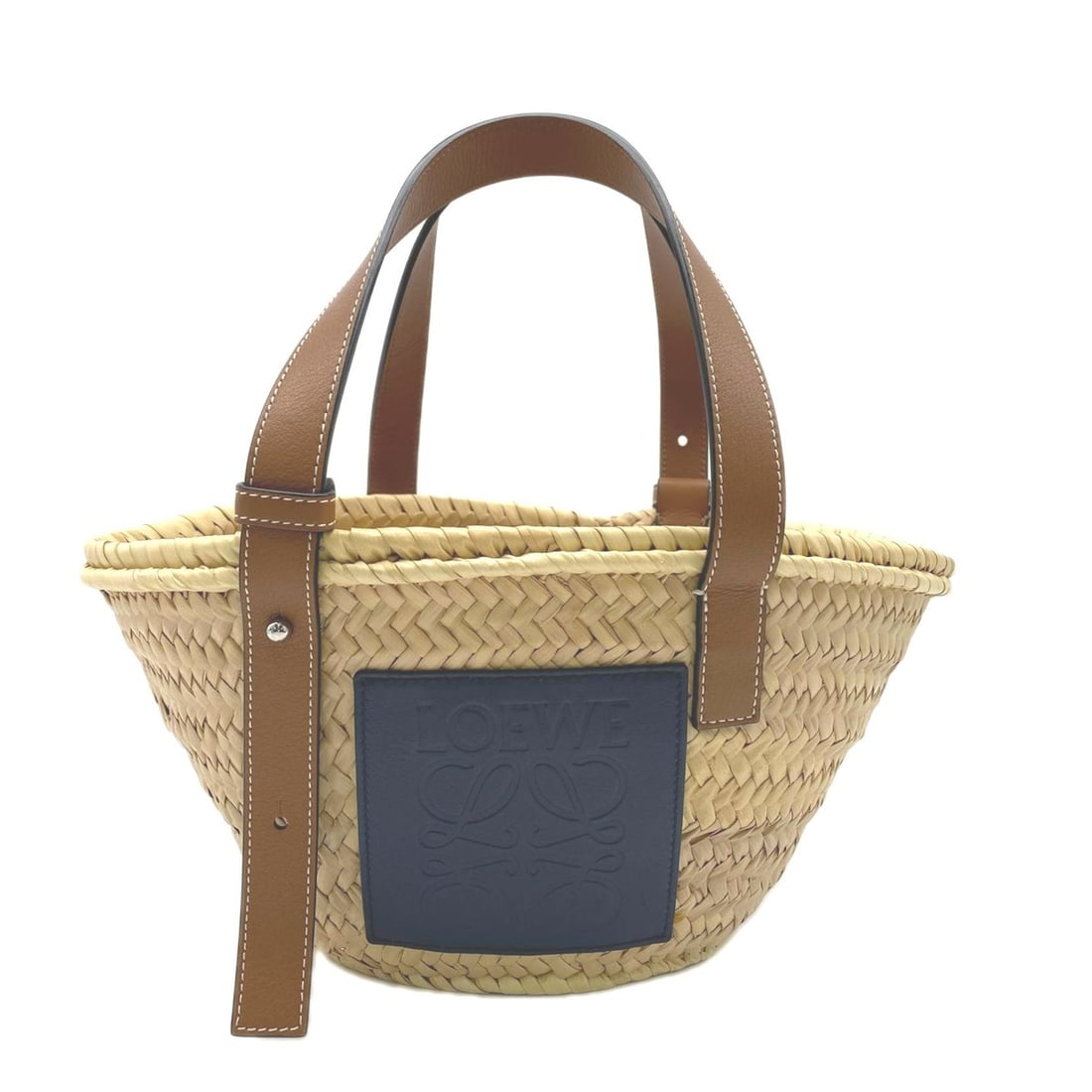 LOEWE Basket Bag Small 327.02NS93 Handbag Beige Navy Brown Calf Leather Raffia Women's: --- Catalog ---Category: SizeSize (HxWxD): 18cm x 34cm x 11cm / 7.08'' x 13.38'' x 4.33''Handle Length: 41cm / 16.14''Category: DesignType: Basket, HandbagColor: Beige, Brown, NavyGender: WomenClosure