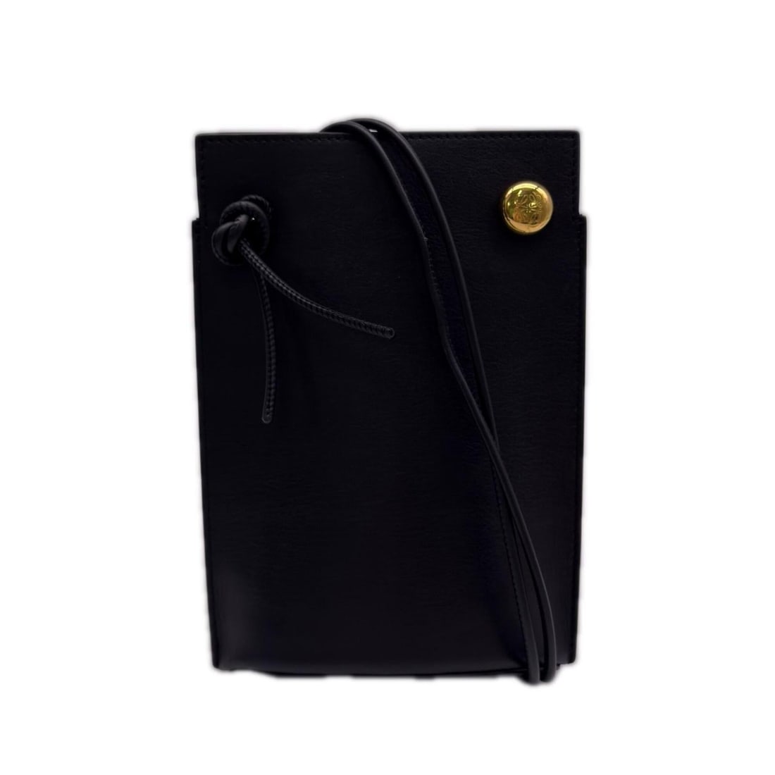 LOEWE Pebble Dice Pocket CPBPR12X02 Shoulder Bag, Black Calf Leather, Women's: --- Catalog ---Category: SizeSize (HxWxD): 20cm x 15cm x 4.5cm / 7.87'' x 5.9'' x 1.77''Strap Length: 65cm / 25.59''Category: DesignType: Shoulder bagColor: BlackGender: WomenClosure: ZipperMaterial: 