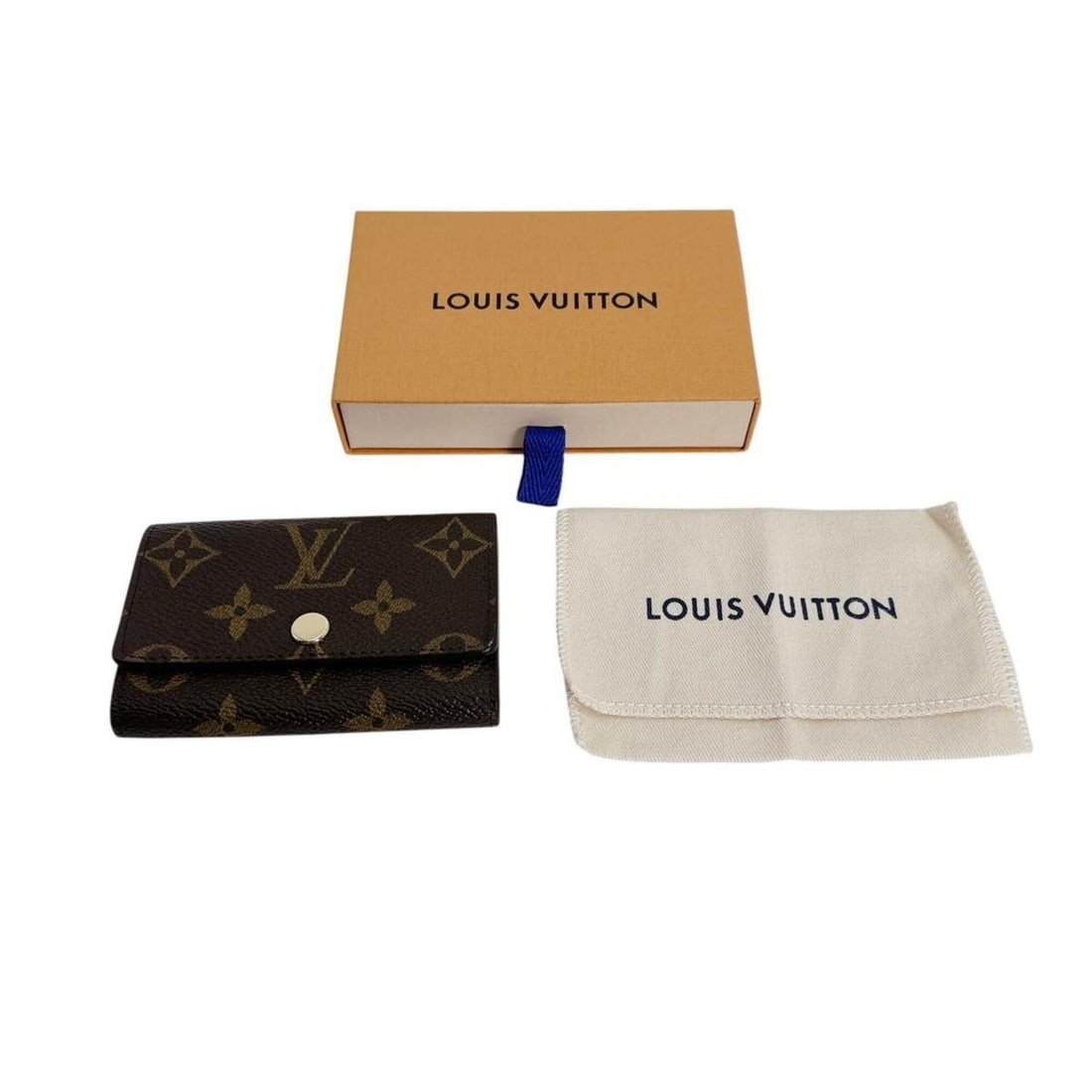LOUIS VUITTON Key Case Multicles 6 Monogram Canvas M62630 Brown: --- Catalog ---Category: DesignType: KeycaseColor: BrownGender: Unisex,Women,MenMaterial: Monogram Number of Key Hooks: 6Category: GeneralLine: MonogramBrand: Louis VuittonCountry of Origin: FranceCat