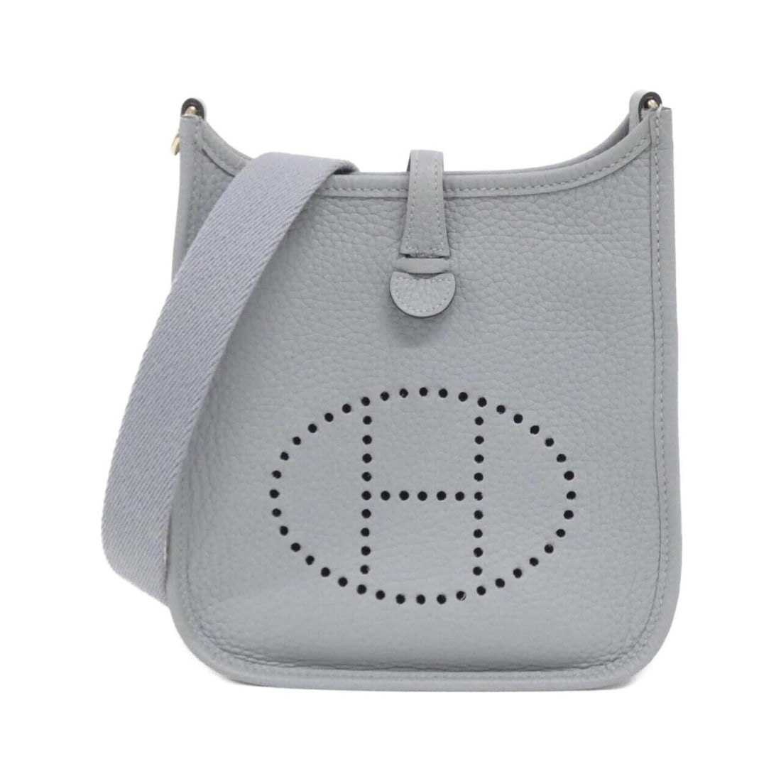 Hermes Evelyne Amazon Short Strap 16cm 085945CP Shoulder Bag: --- Catalog ---Category: SizeSize (HxWxD): 18cm x 16cm x 5.5cm / 7.08'' x 6.29'' x 2.16''Category: DesignType: Shoulder bagColor: GrayGender: Men,WomenMaterial: Taurillon clemence leather Hardware