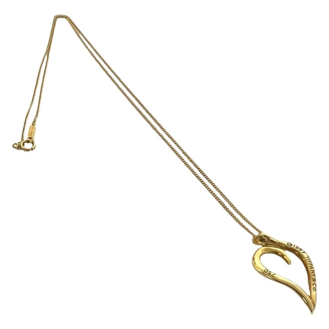 TIFFANY&Co. Tiffany Vintage Leaf Heart Necklace 18K Yellow Gold 750 YG Pendant 12661: --- Catalog ---Category: SizePendant Size: 21mm x 16mm / 0.82'' x 0.62''Neck Circumference: 46 cm / 18.11''Category: DesignColor: GoldGender: WomenMaterial: Yellow gold (18K)Pendant Type: PendantNeckl