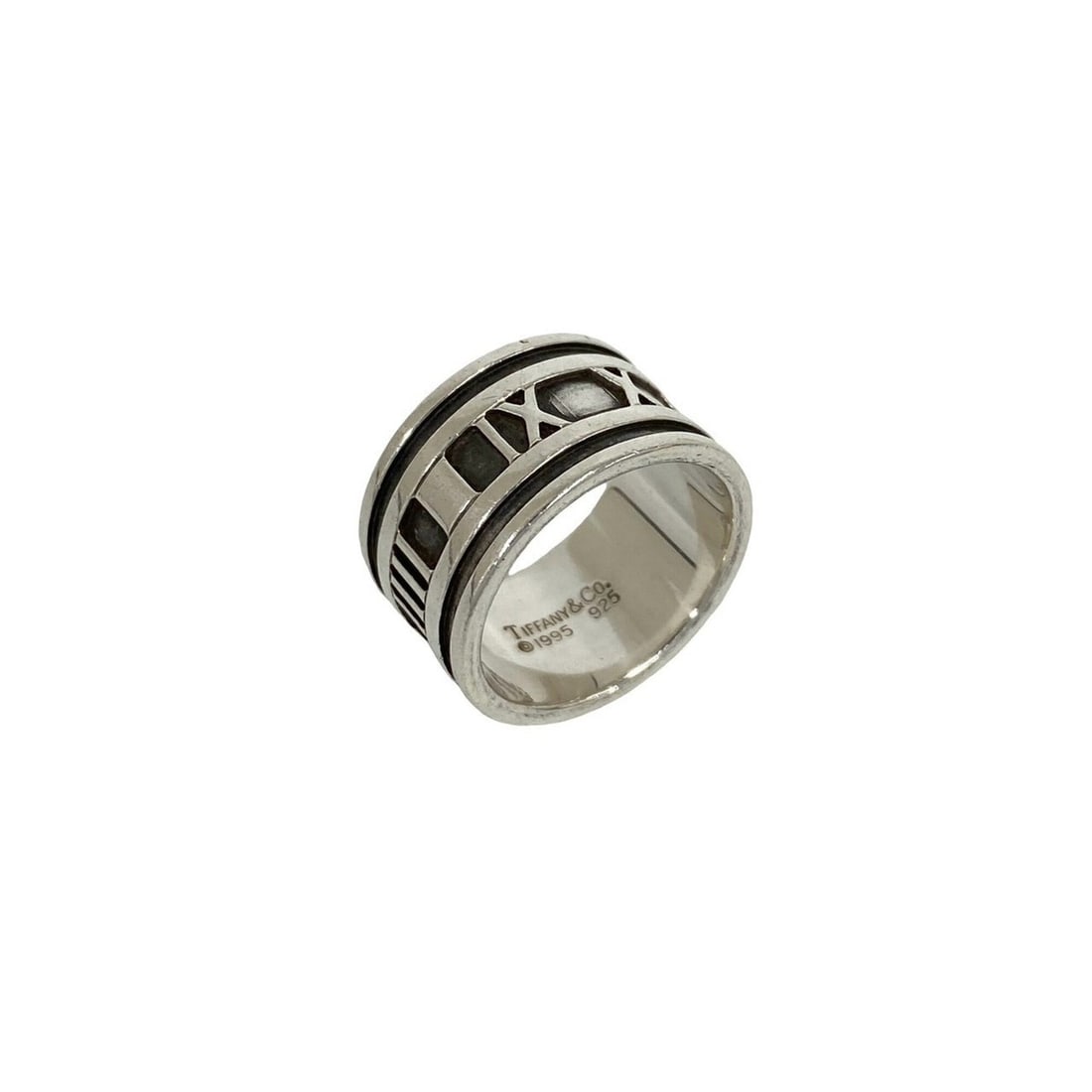 TIFFANY&Co. Vintage Tiffany Atlas Wide Ring, Sterling Silver 925, Accessory, Silver, Item No. 35992: --- Catalog ---Category: SizeJP Size: 15US Size: 7.5Category: DesignType: Band ringColor: SilverGender: WomenMaterial: Silver 925Category: GeneralBrand: Tiffany--- Item List ---Section: ConditionRanki
