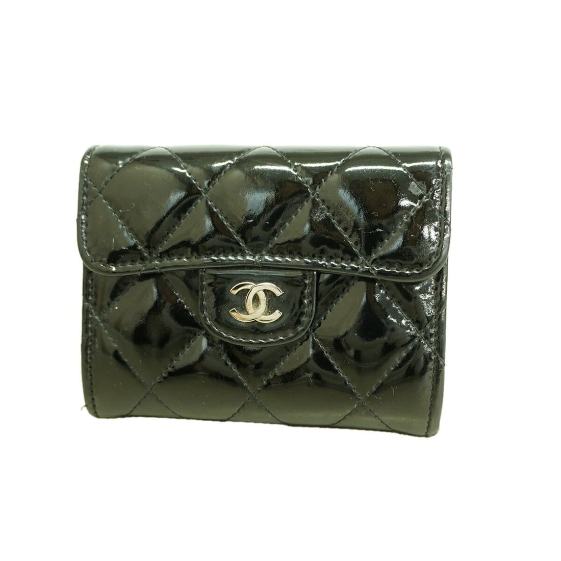 Chanel Business Card Holder/Card Case, Matelassé Patent Leather, Black, Women's, P3345144: --- Catalog ---Category: DesignType: Card caseColor: BlackGender: WomenMaterial: Patent leather Category: GeneralBrand: ChanelCategory: Physical PropertiesSize (HxWxD): 8.5cm x 11cm x 3cm / 3.34'' x 4