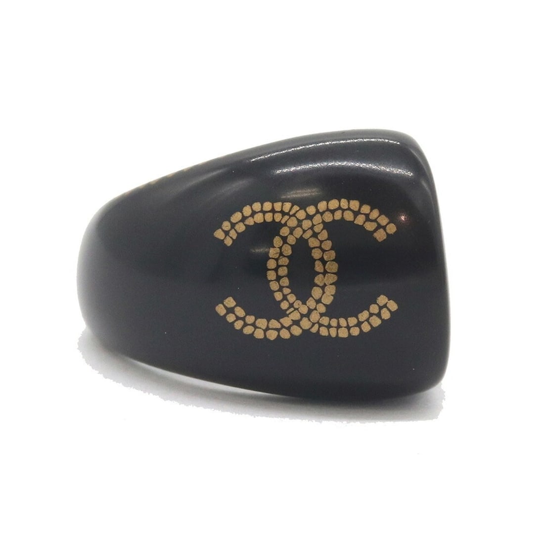 Chanel Ring, Coco Mark, Dark Brown Resin, 1 Irregular Design Women's CHANEL: --- Catalog ---Category: SizeJP Size: 14US Size: 7Category: DesignType: Band ringColor: Dark brownGender: WomenCategory: GeneralBrand: Chanel--- Item List ---Section: ConditionRanking: Rank A Used - A
