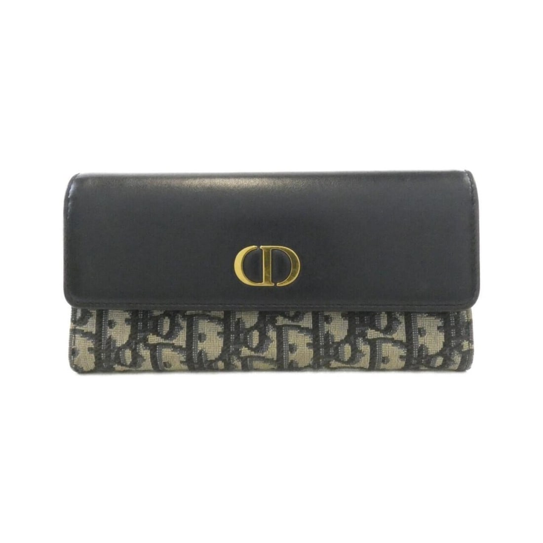Christian Dior DIOR OBLIQUE 30 MONTAIGNE VIOLET Wallet S2324UNKO: --- Catalog ---Category: SizeSize (HxWxD): 9cm x 19cm x 1cm / 3.54'' x 7.48'' x 0.39''Category: DesignType: Long wallet (bi-fold)Color: BlueGender: WomenMaterial: Leather , Canvas Category: GeneralBra